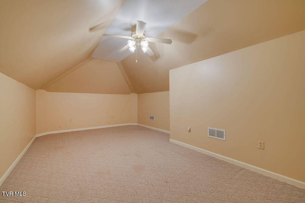 229 Ridgecrest Rd Property Photo 31