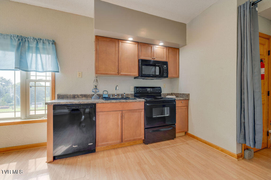 229 Ridgecrest Rd Property Photo 39