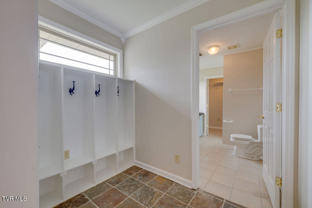 229 Ridgecrest Rd Property Photo 45