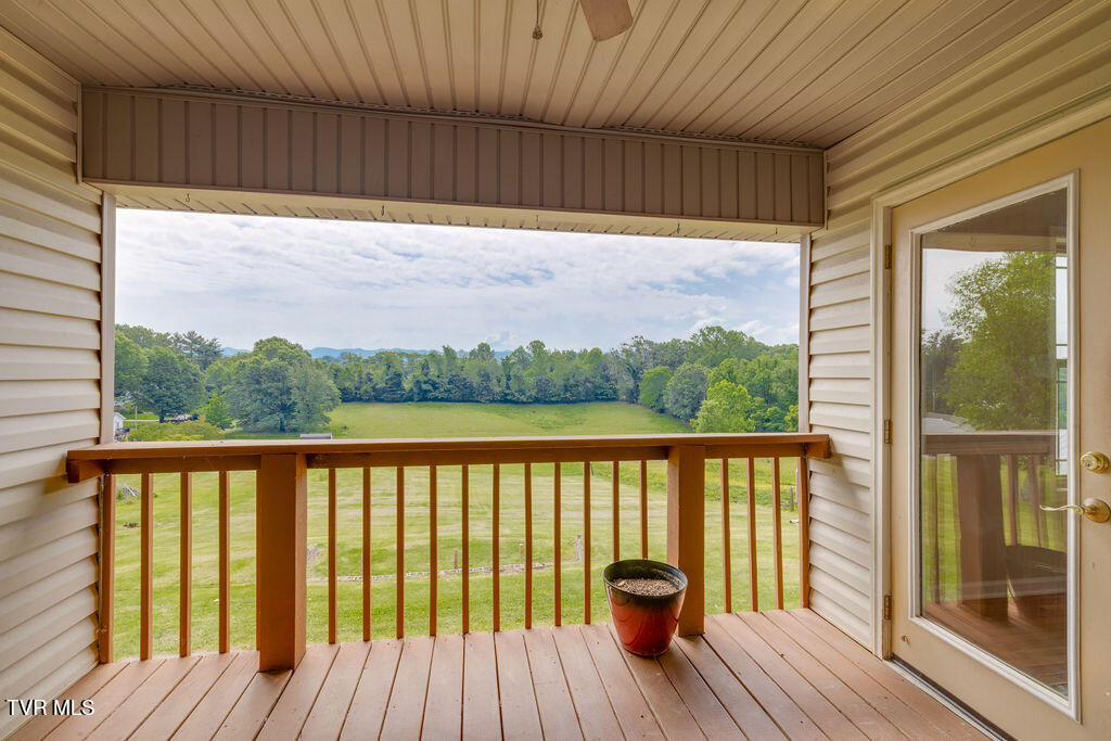 229 Ridgecrest Rd Property Photo 49