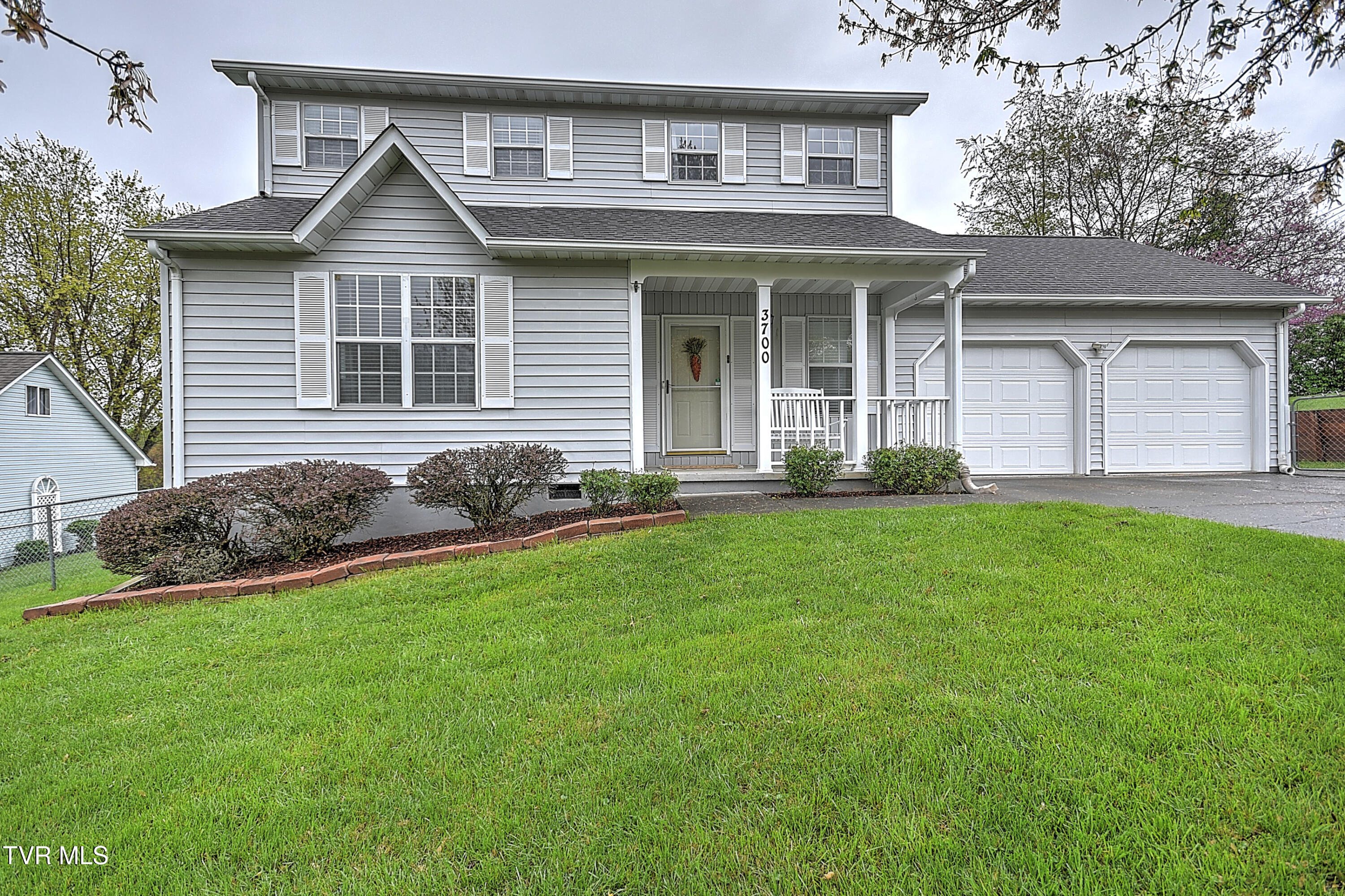 3700 Deepwood Drive Property Photo 1