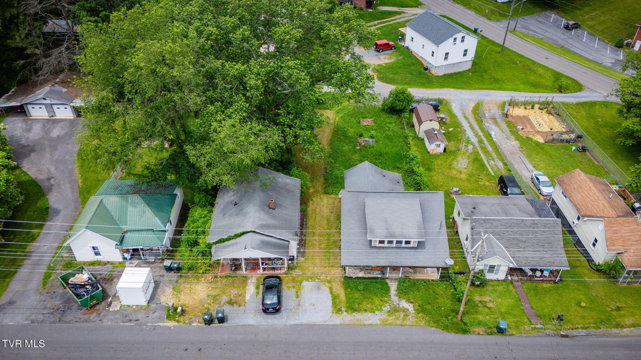 2121 2123 Randolph Street Property Photo 12