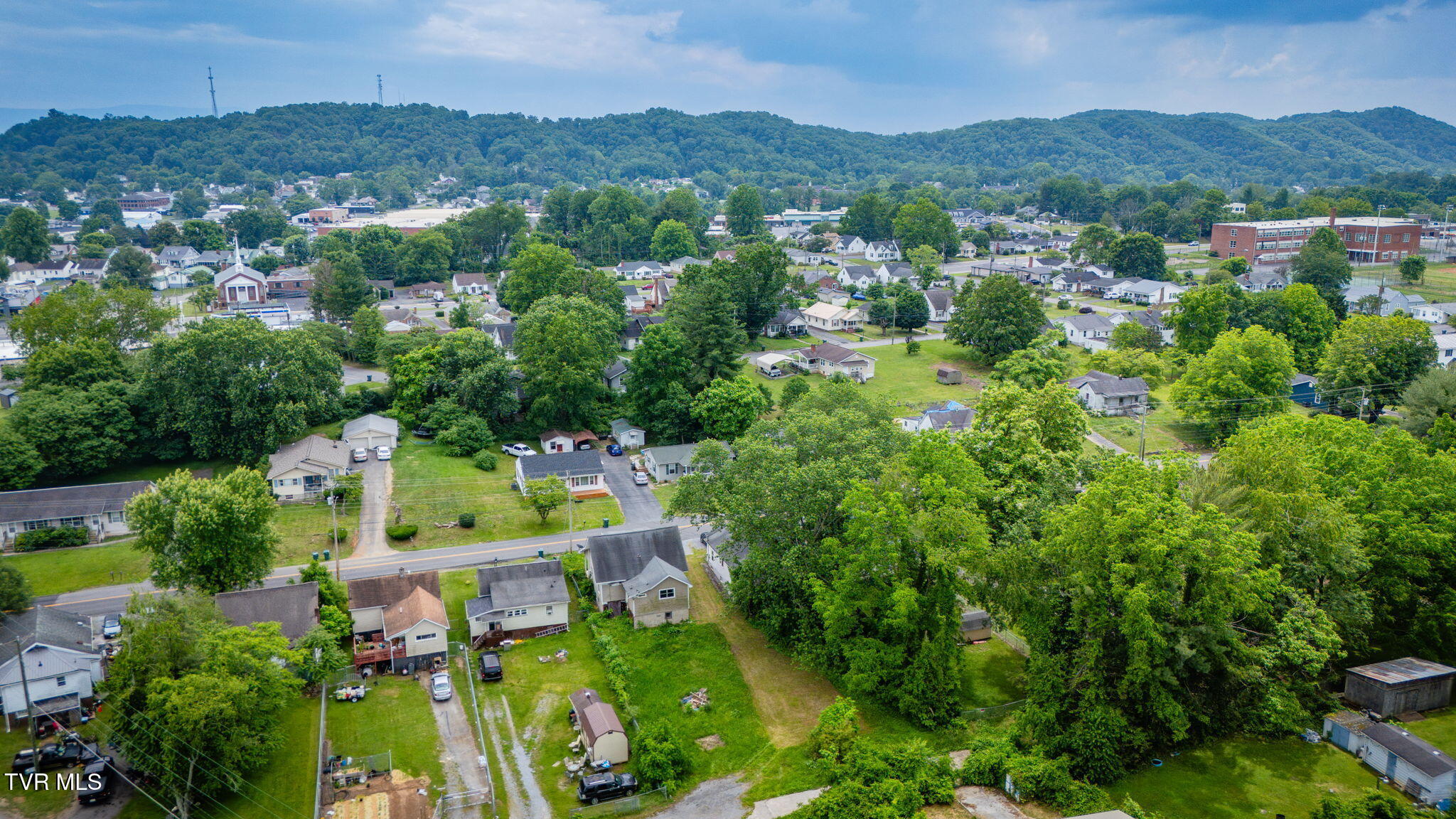 2121 2123 Randolph Street Property Photo 15