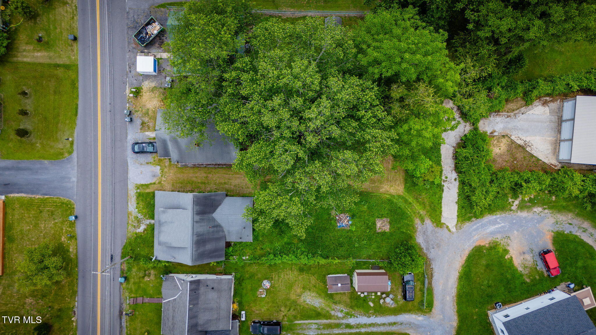 2121 2123 Randolph Street Property Photo 16