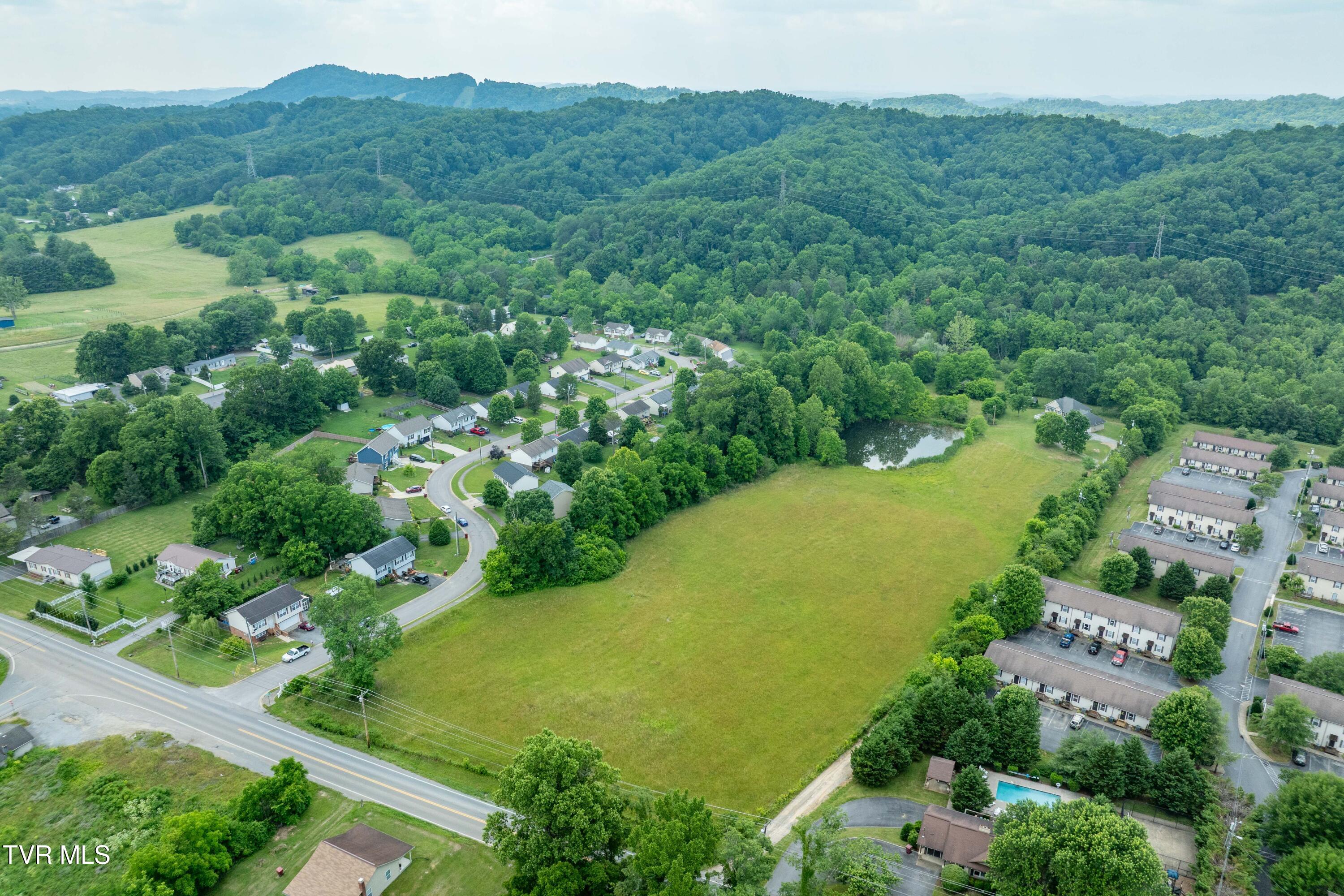 2898 Watauga Road Property Photo