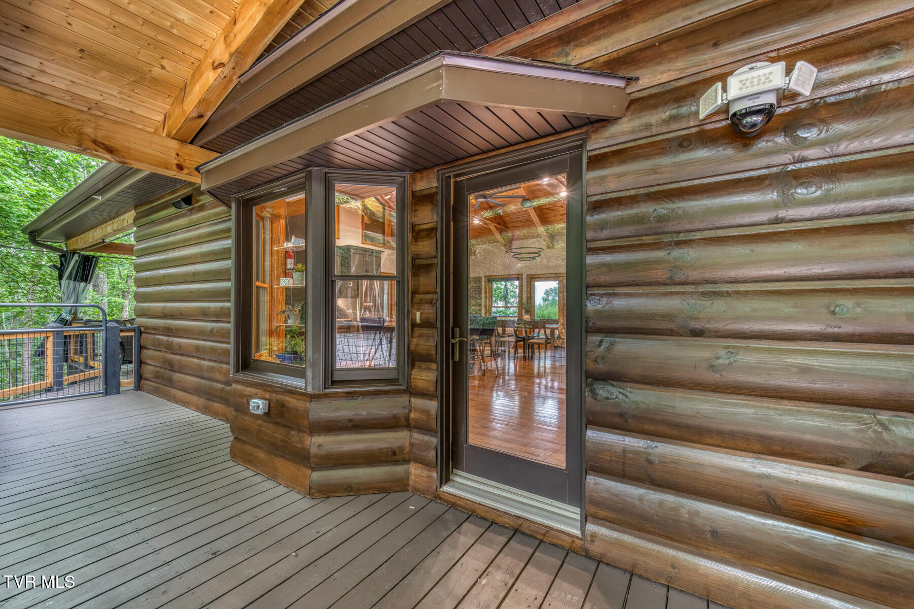 191 Bear Ridge Drive Property Photo 8