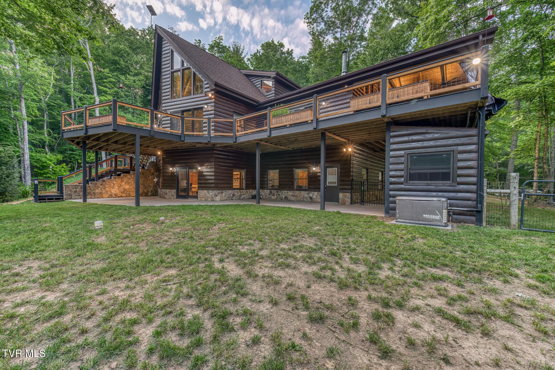 191 Bear Ridge Drive Property Photo 15