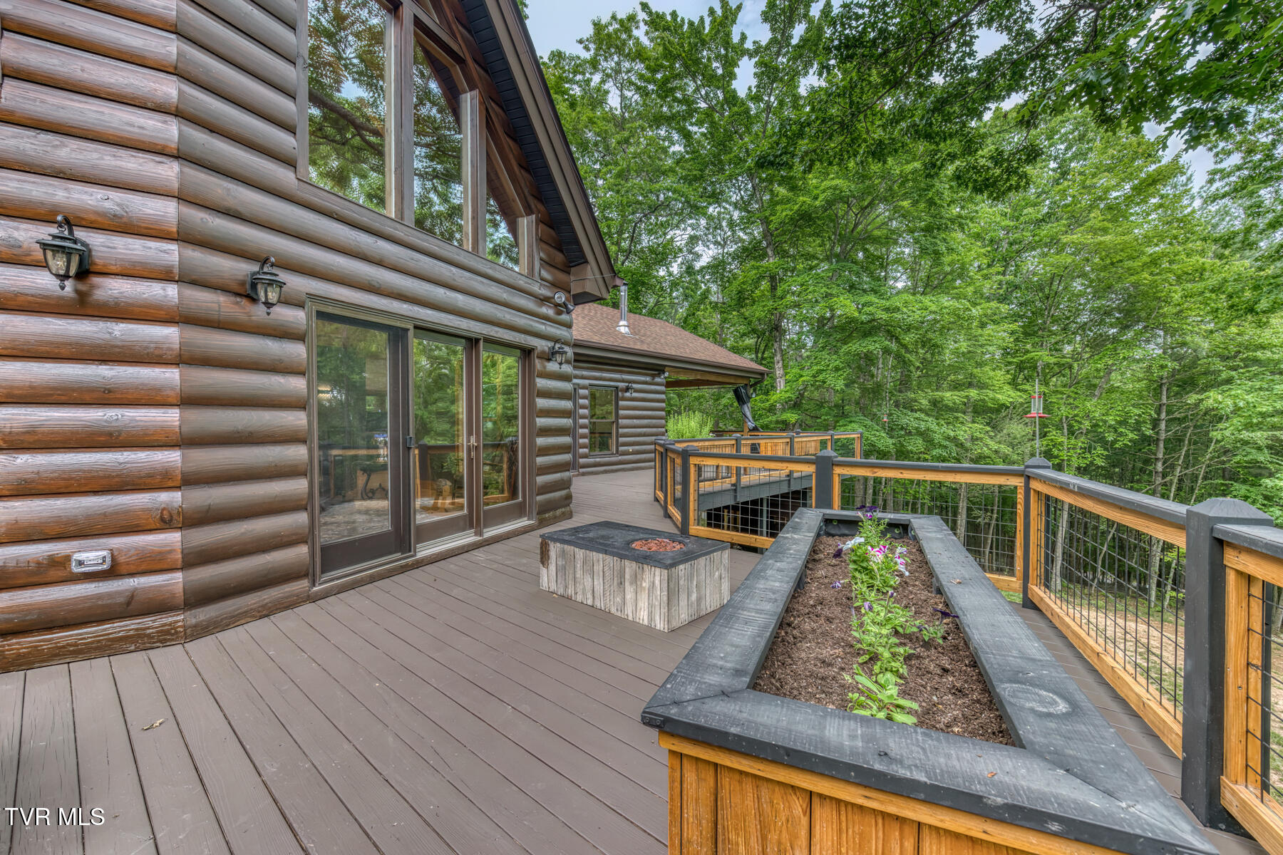 191 Bear Ridge Drive Property Photo 17