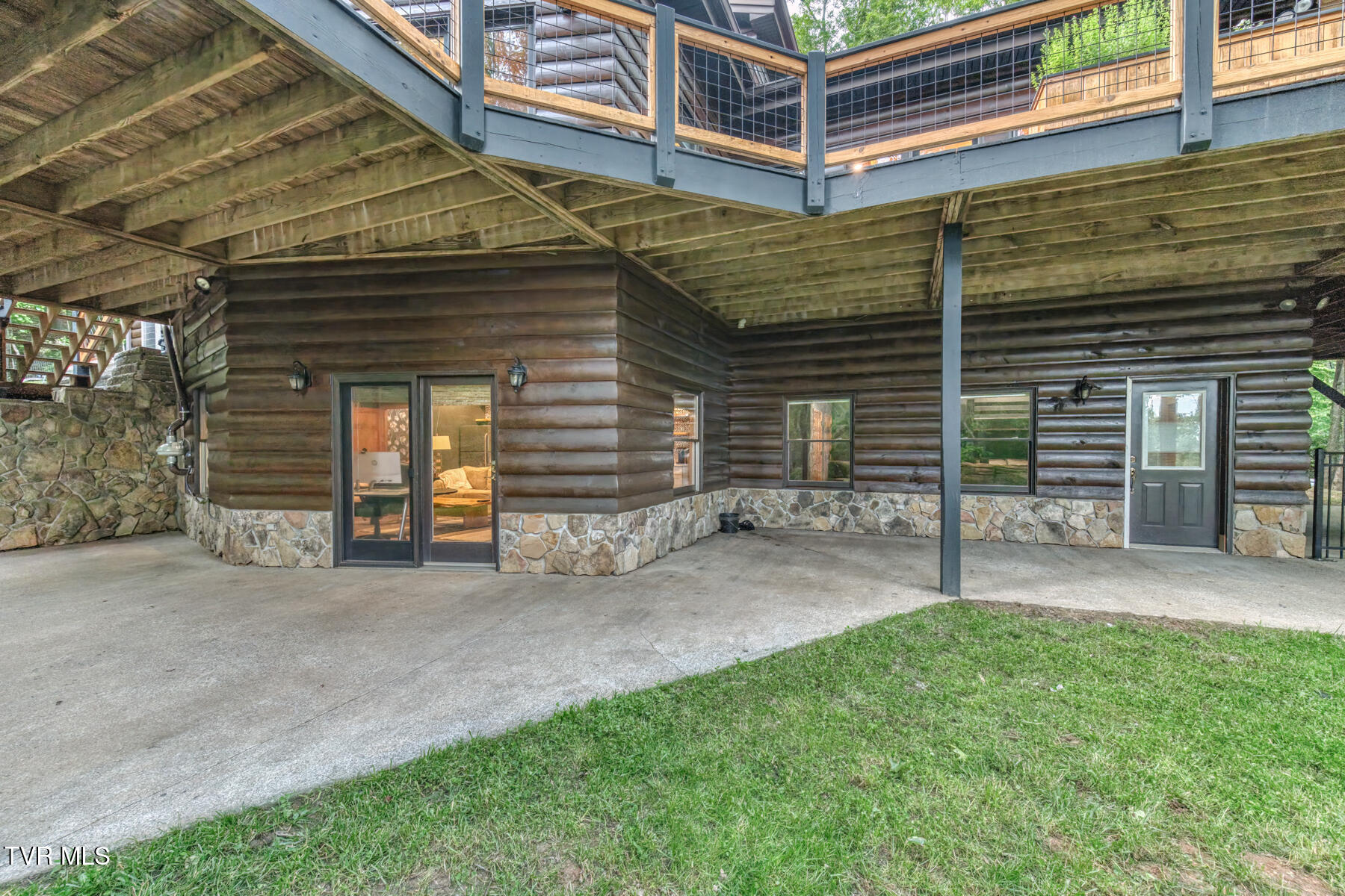 191 Bear Ridge Drive Property Photo 23