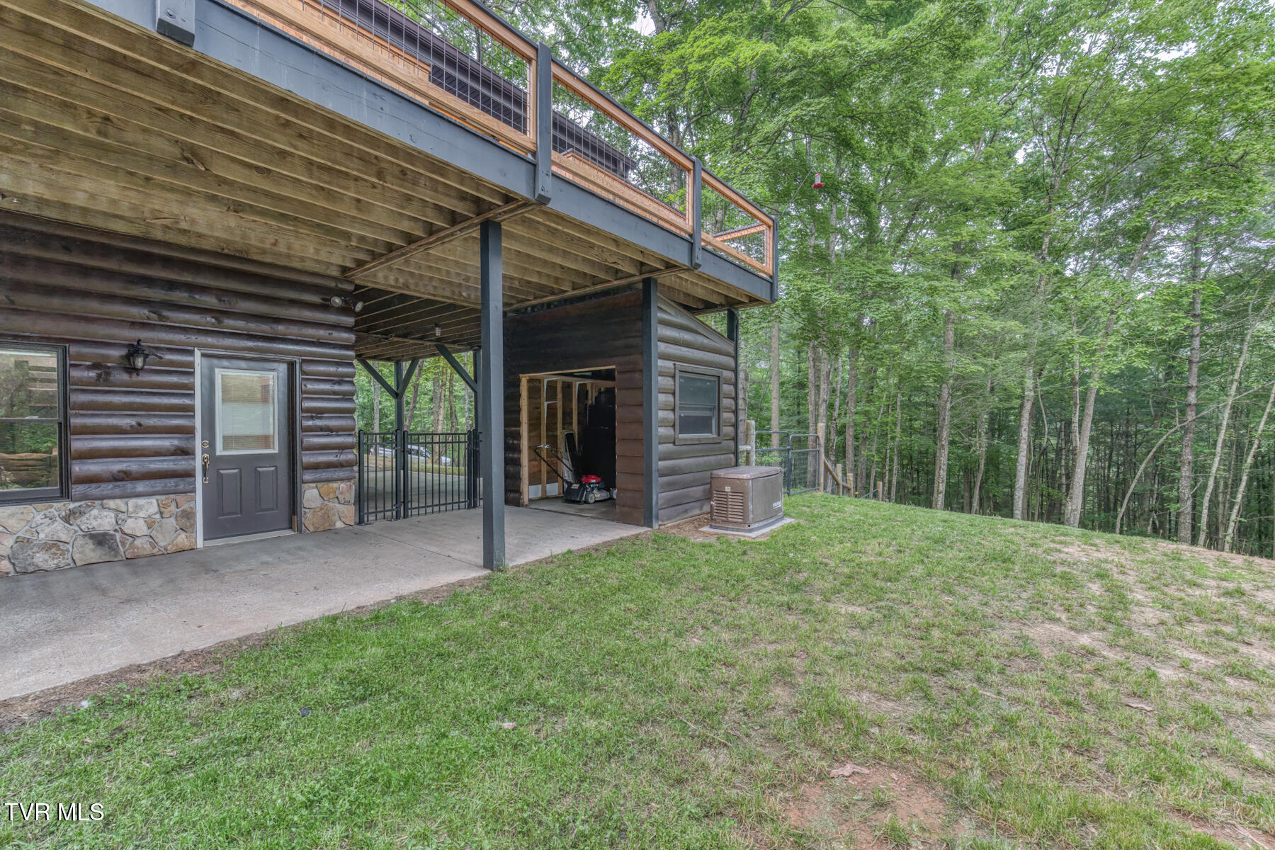 191 Bear Ridge Drive Property Photo 24