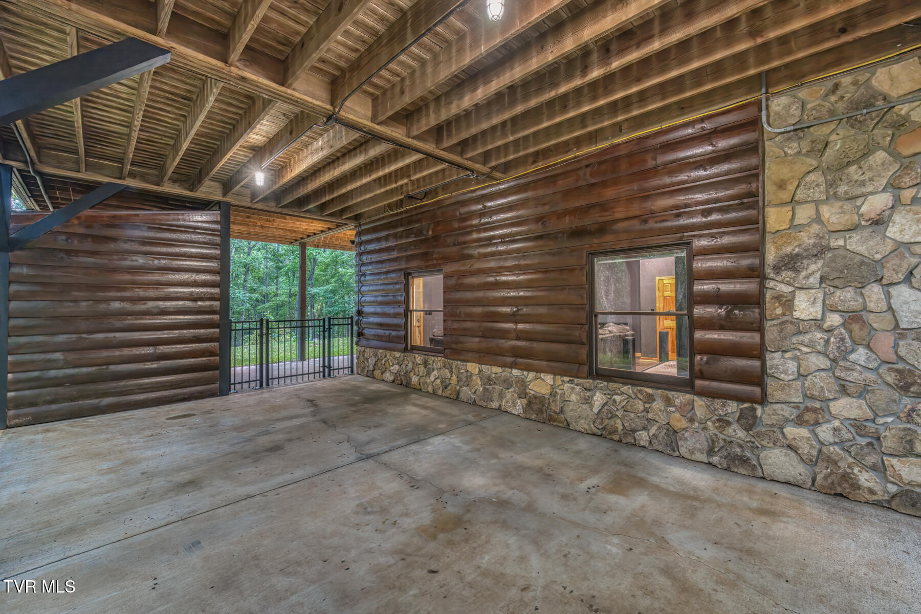 191 Bear Ridge Drive Property Photo 25