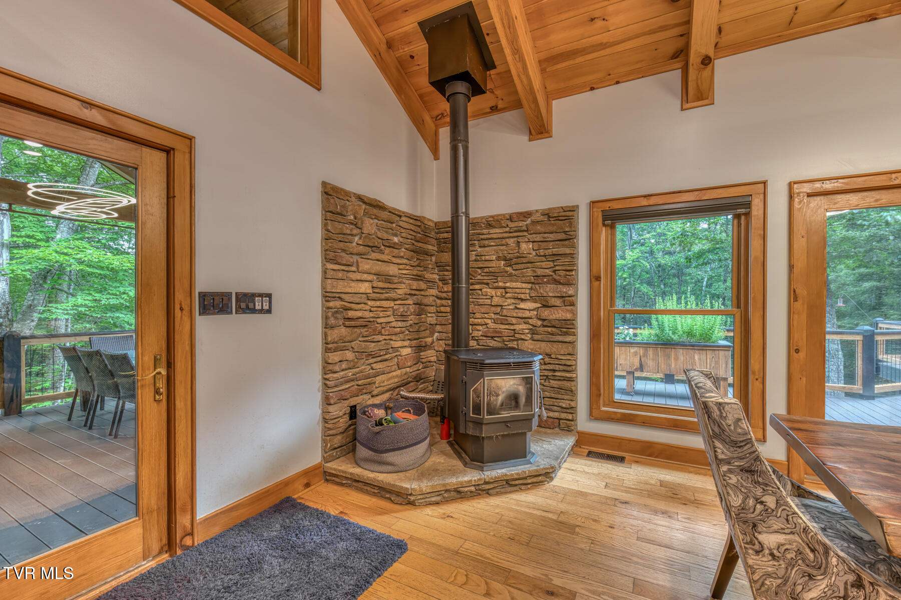 191 Bear Ridge Drive Property Photo 34