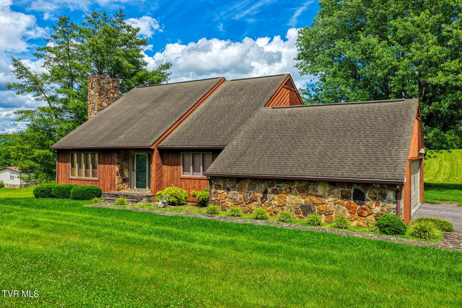 266 Big Hill Road Property Photo 1
