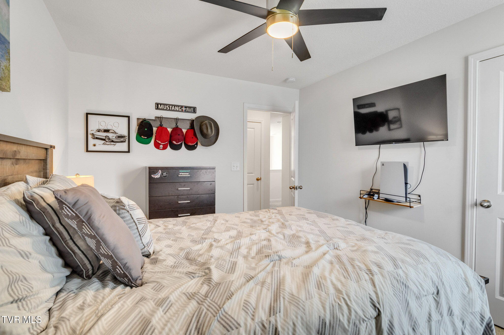 1058 Raccoon Lane Property Photo 18