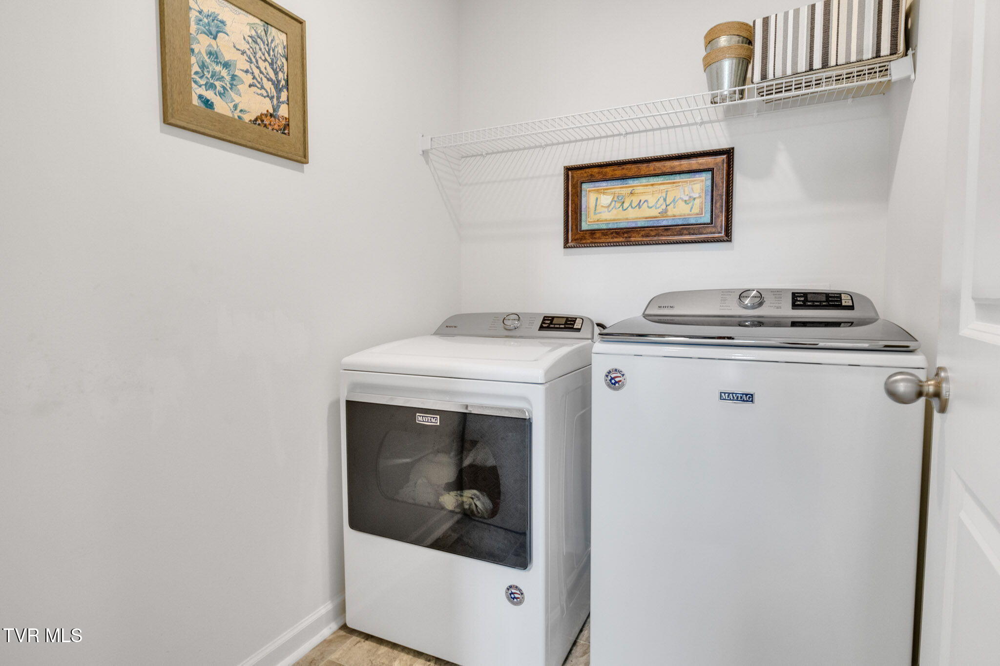 1058 Raccoon Lane Property Photo 23