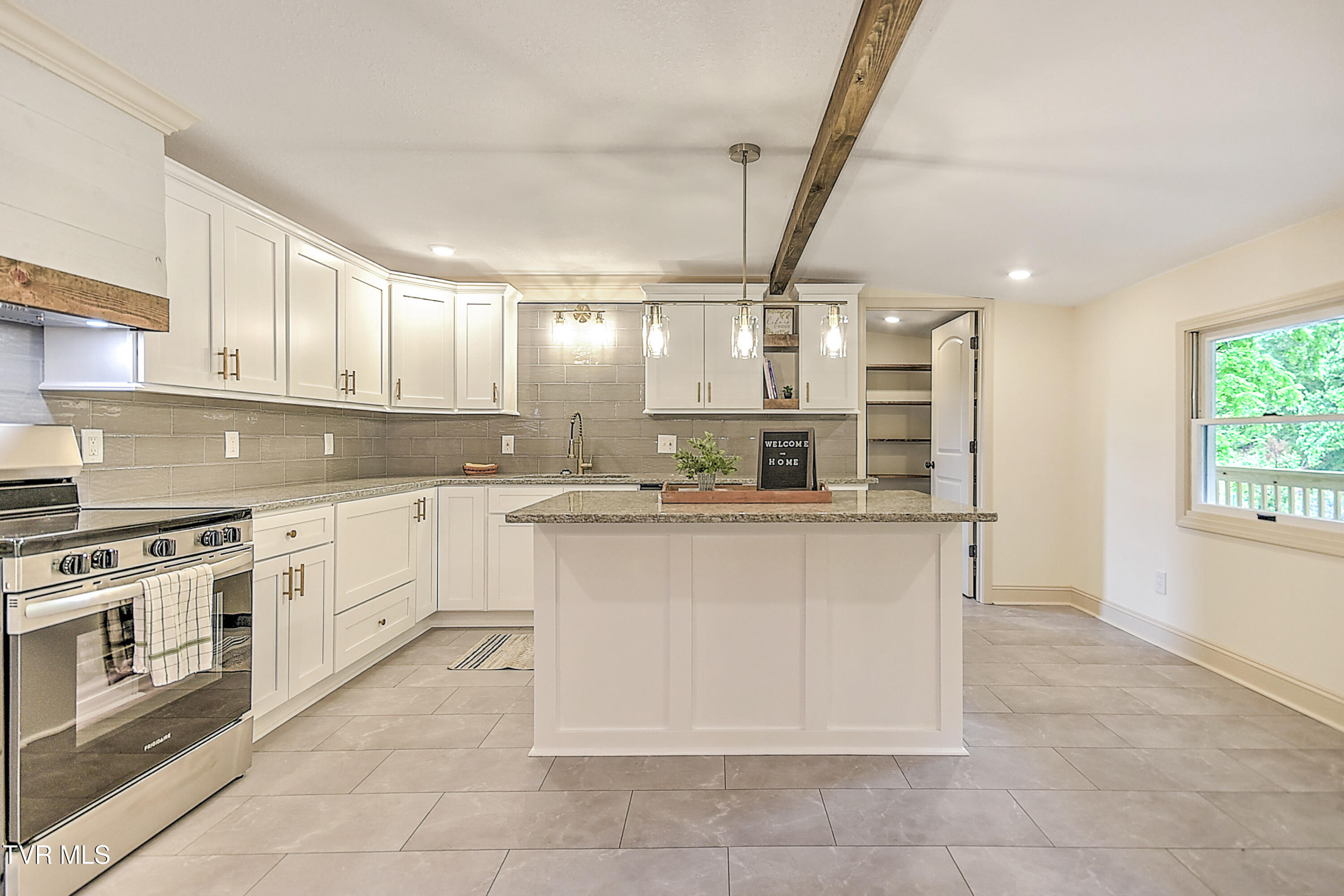 176 Burton France Road Property Photo 13