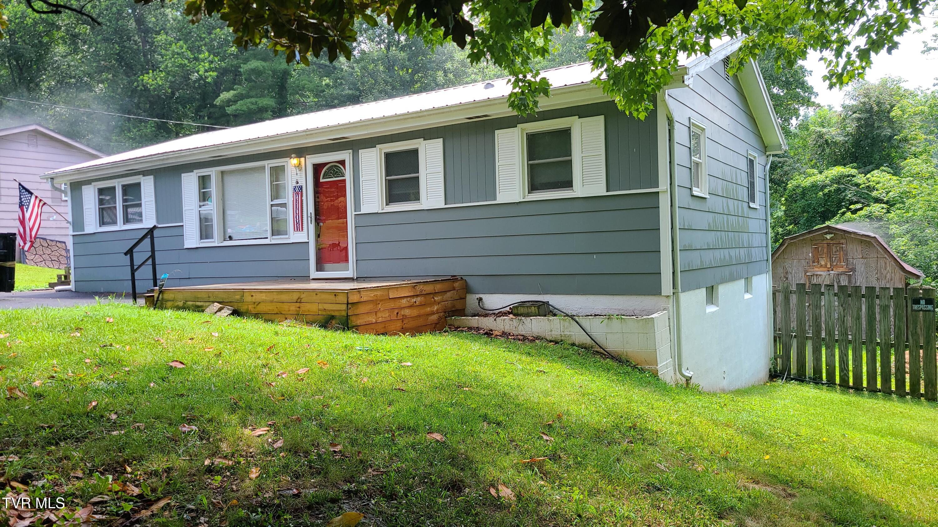 1315 Lowe Street Property Photo