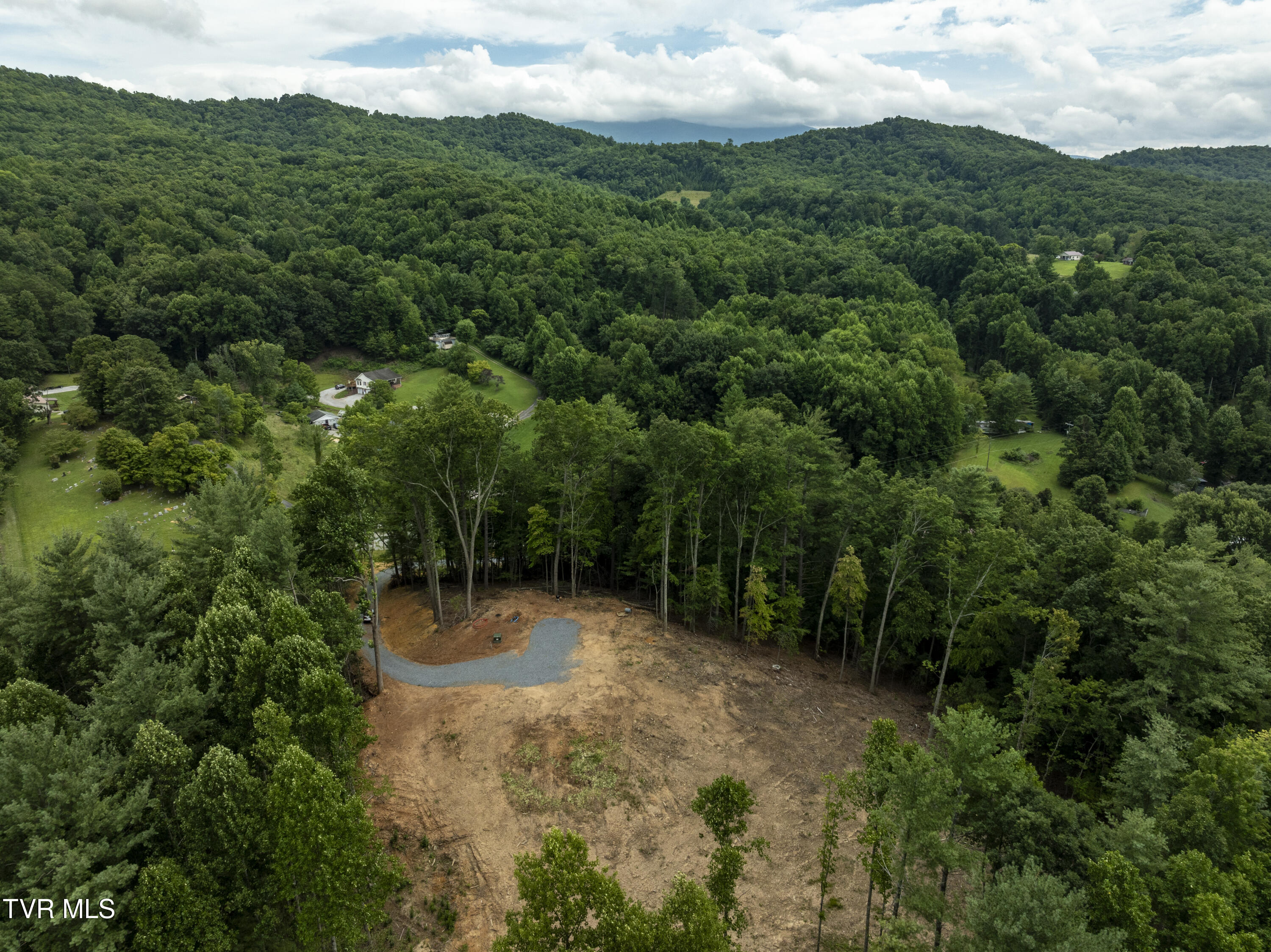 6495 Lazy Bear Lane Property Photo