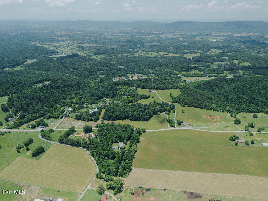 7.81ac Kingsport Highway Property Photo 15
