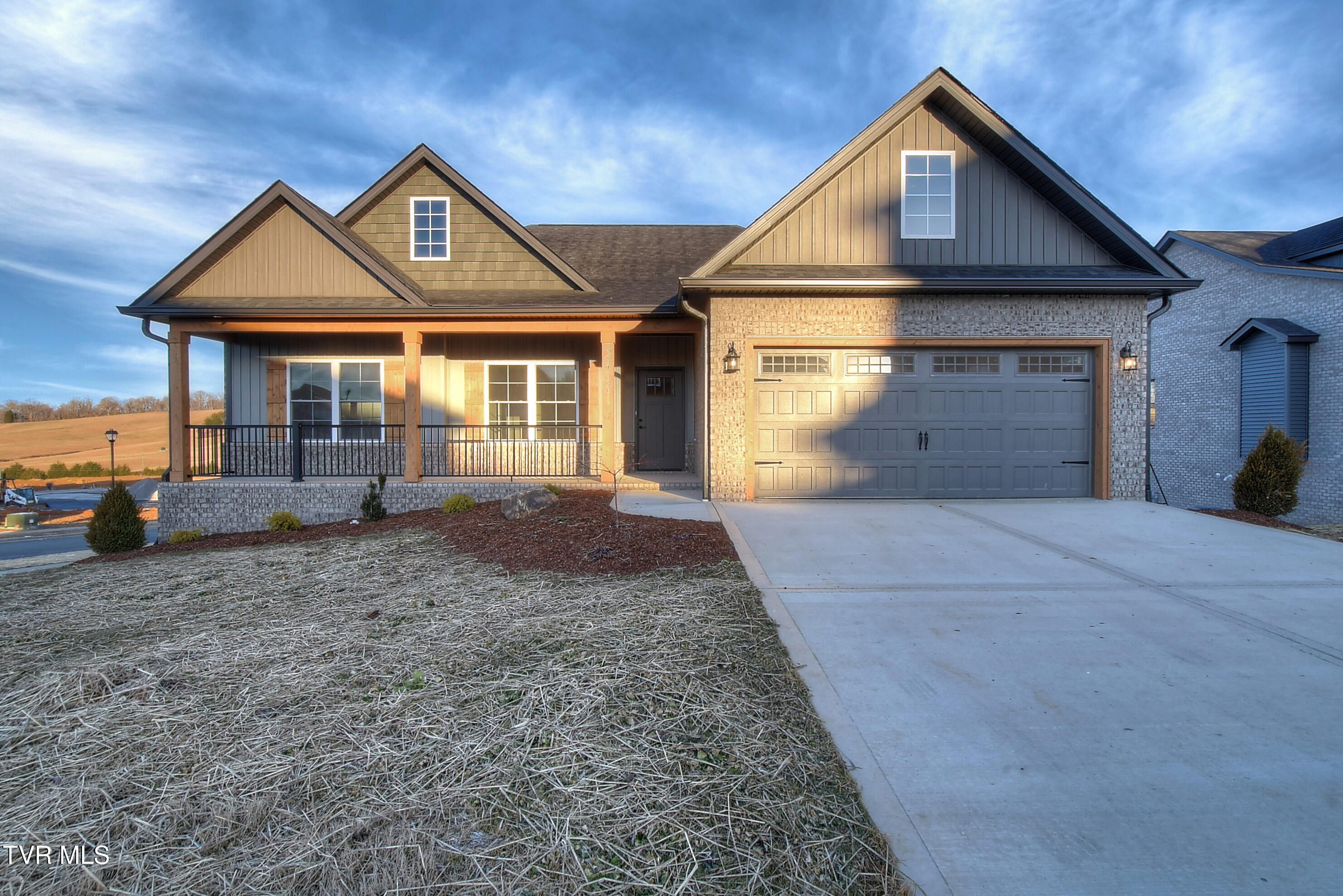 2406 Haystack Circle