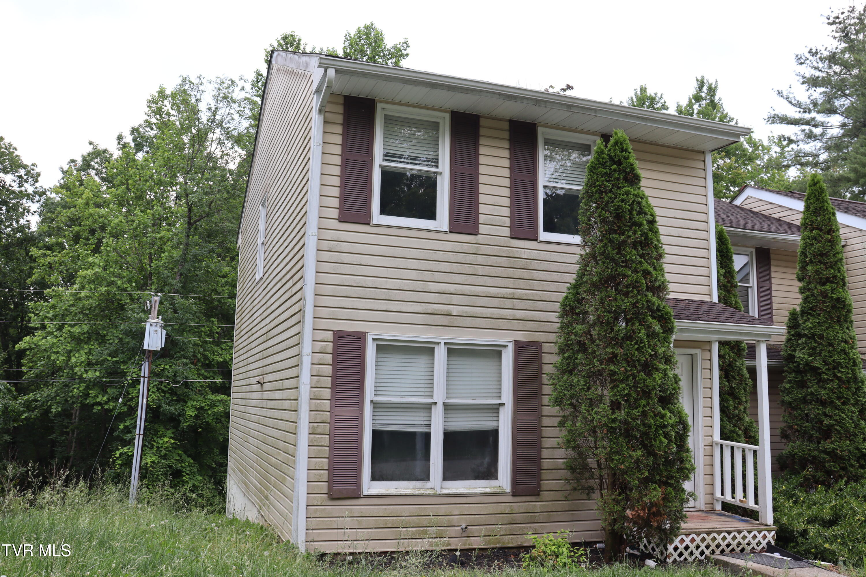 45 Laurel Ridge Property Photo 1