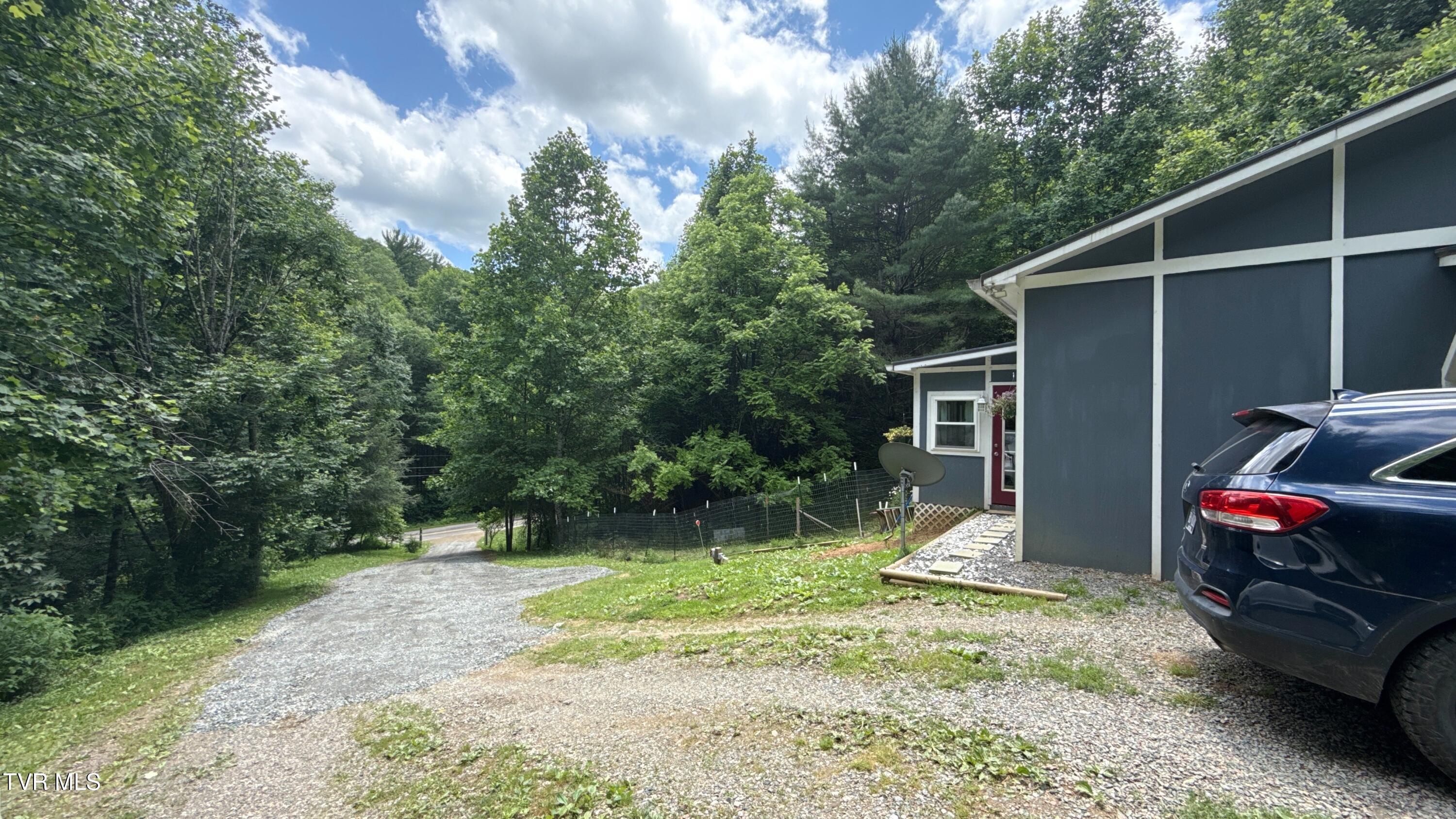 671 Antioch Road Property Photo 32