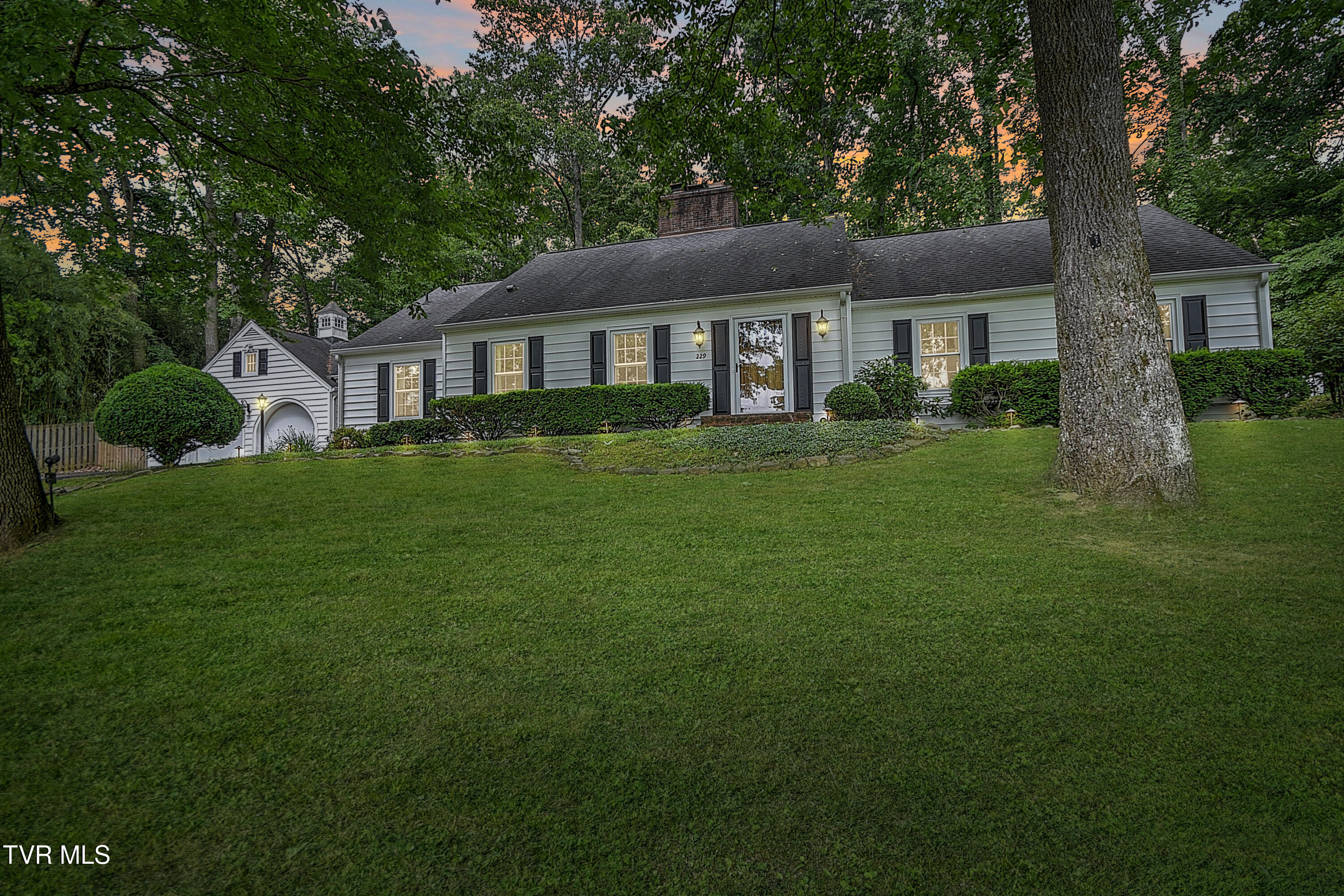 229 Forest Hills Drive Property Photo