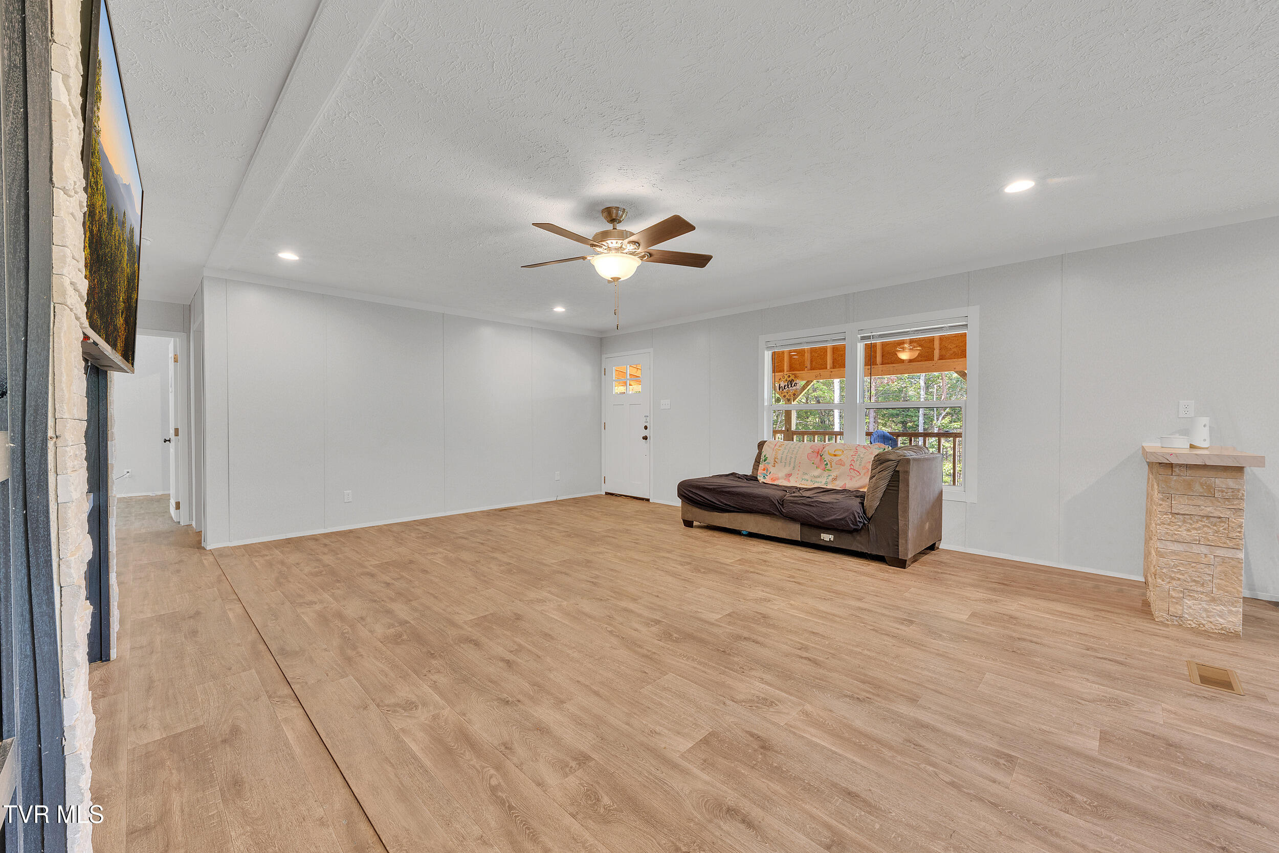 3232 Shelby Way Property Photo 18