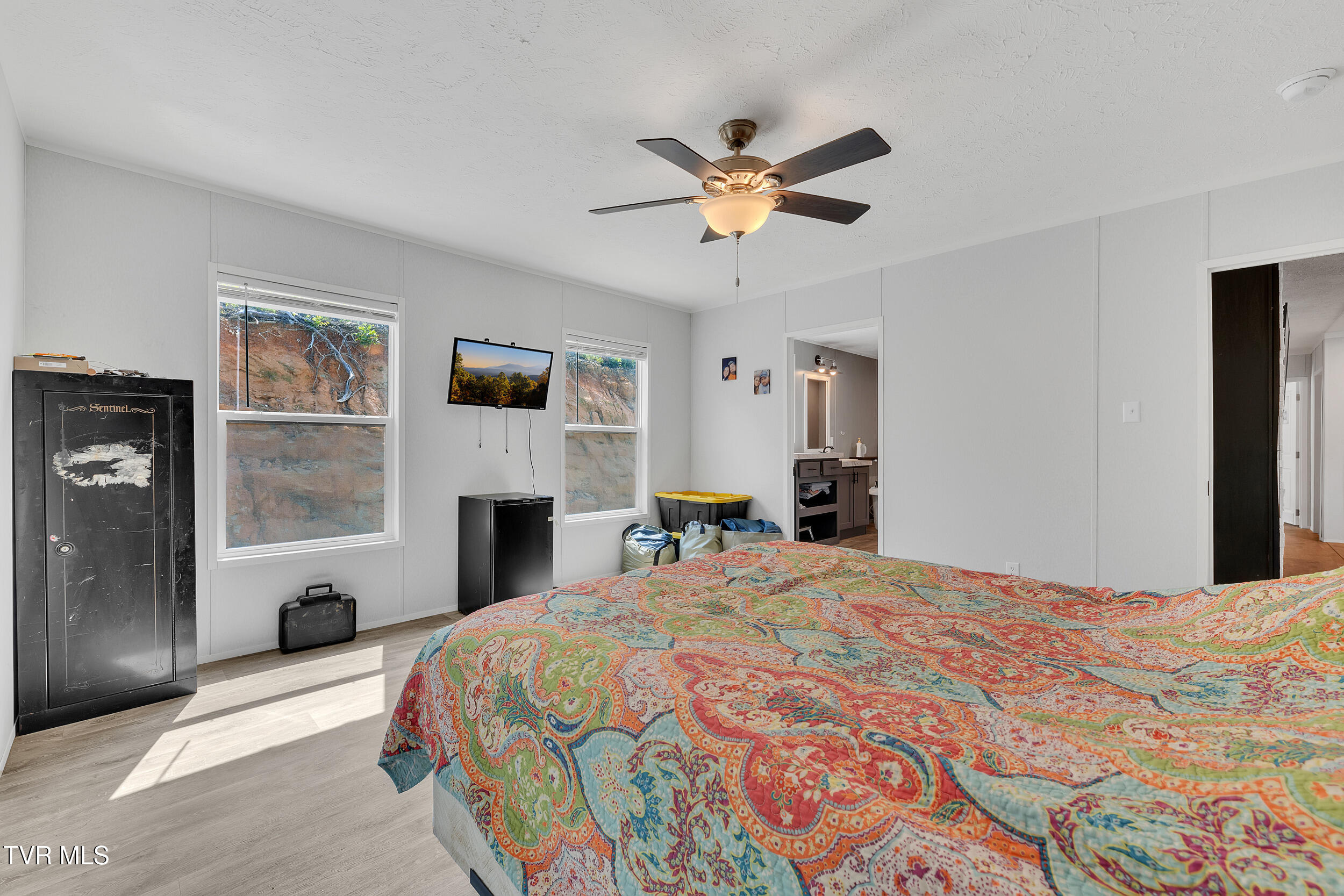 3232 Shelby Way Property Photo 21