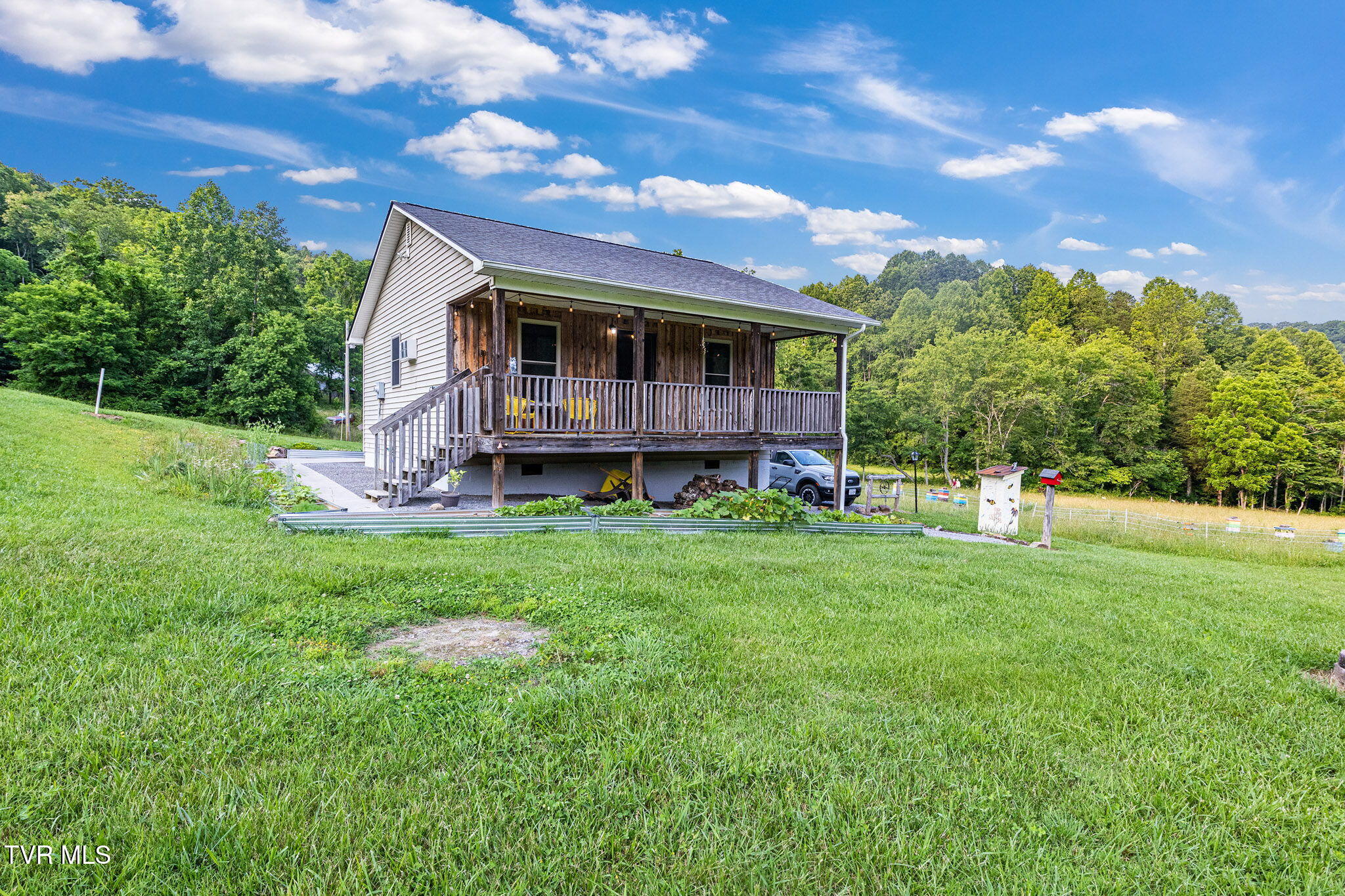 6720 Canton Road Property Photo 1