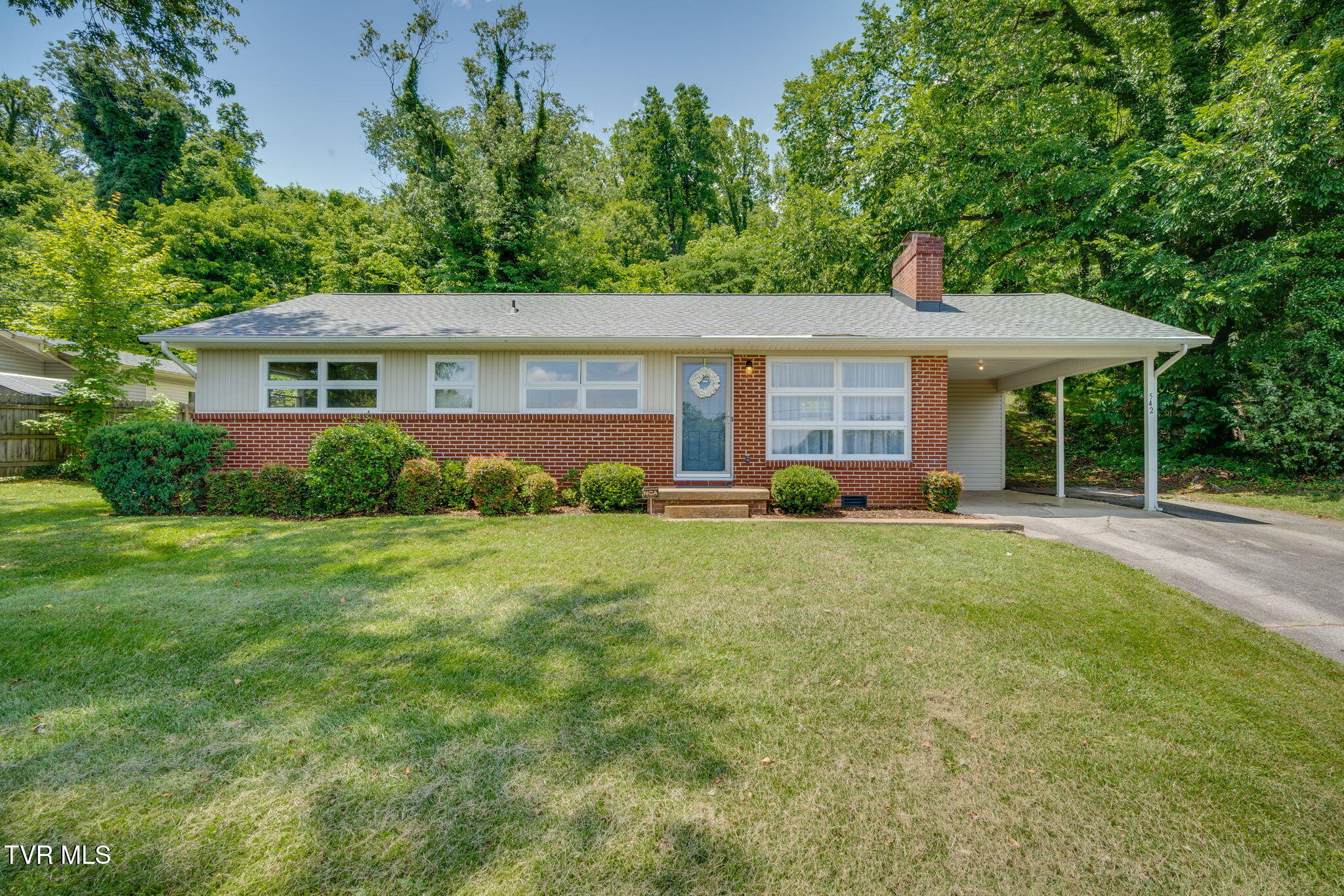 542 Ranier Drive Property Photo