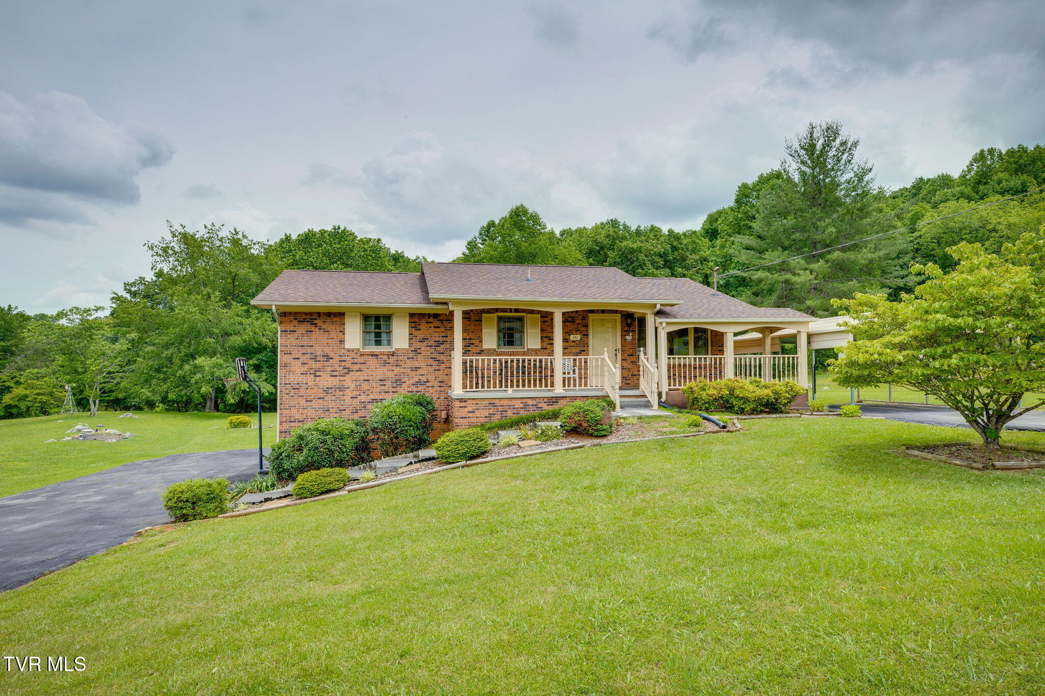 241 Pine Laurel Circle Property Photo