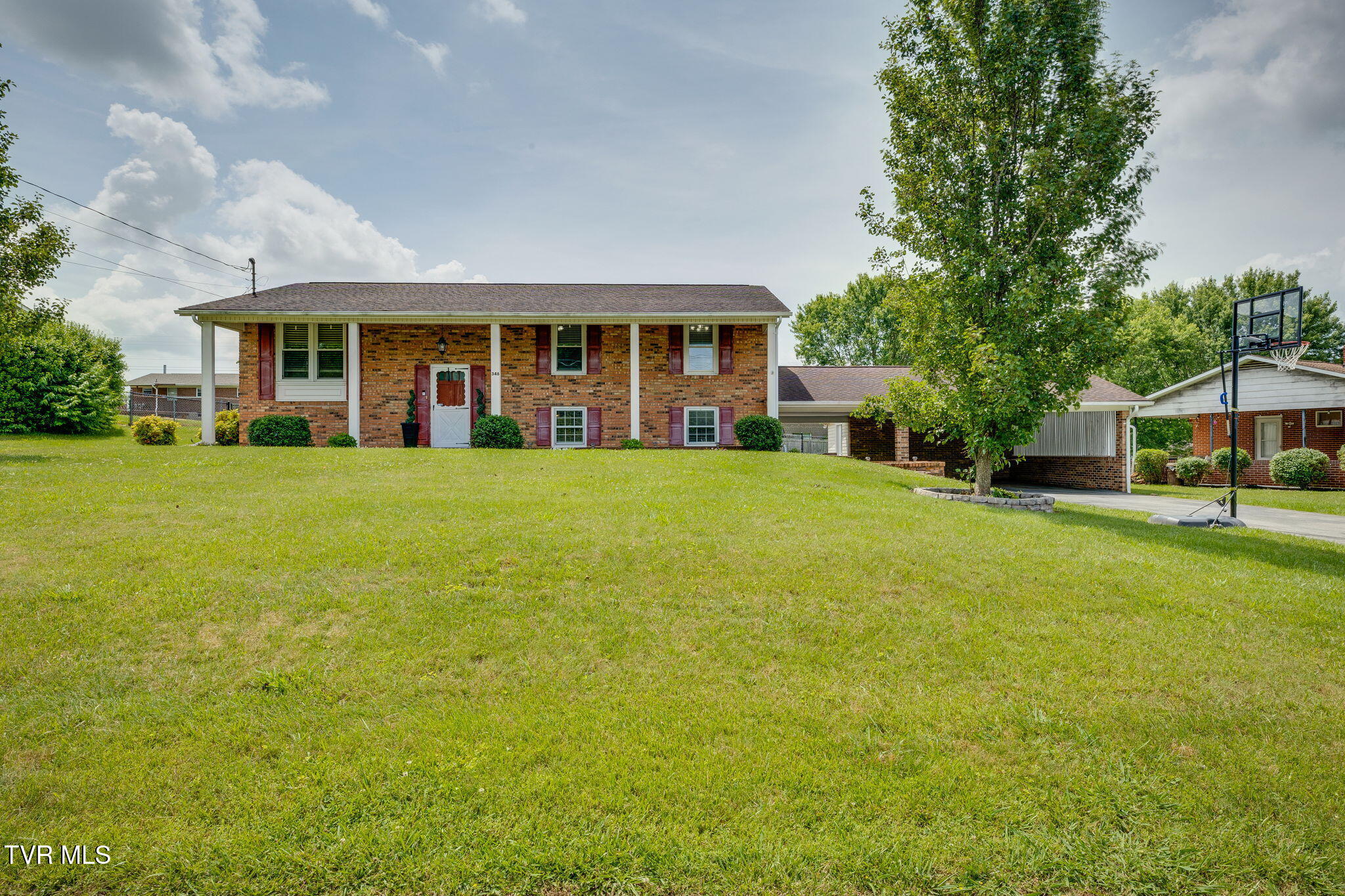 346 Skyland Drive Property Photo