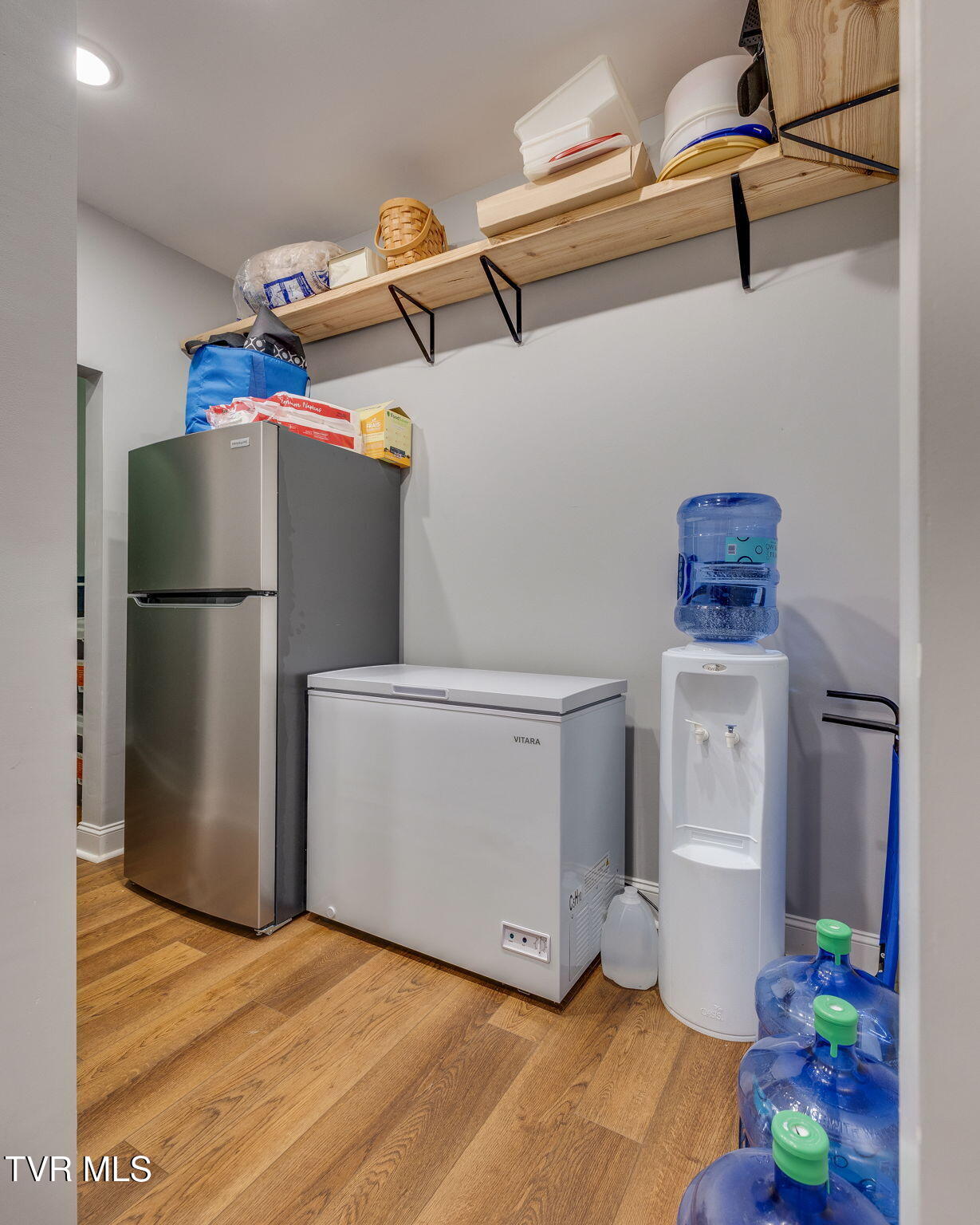 309 Knob Hill Drive Property Photo 26