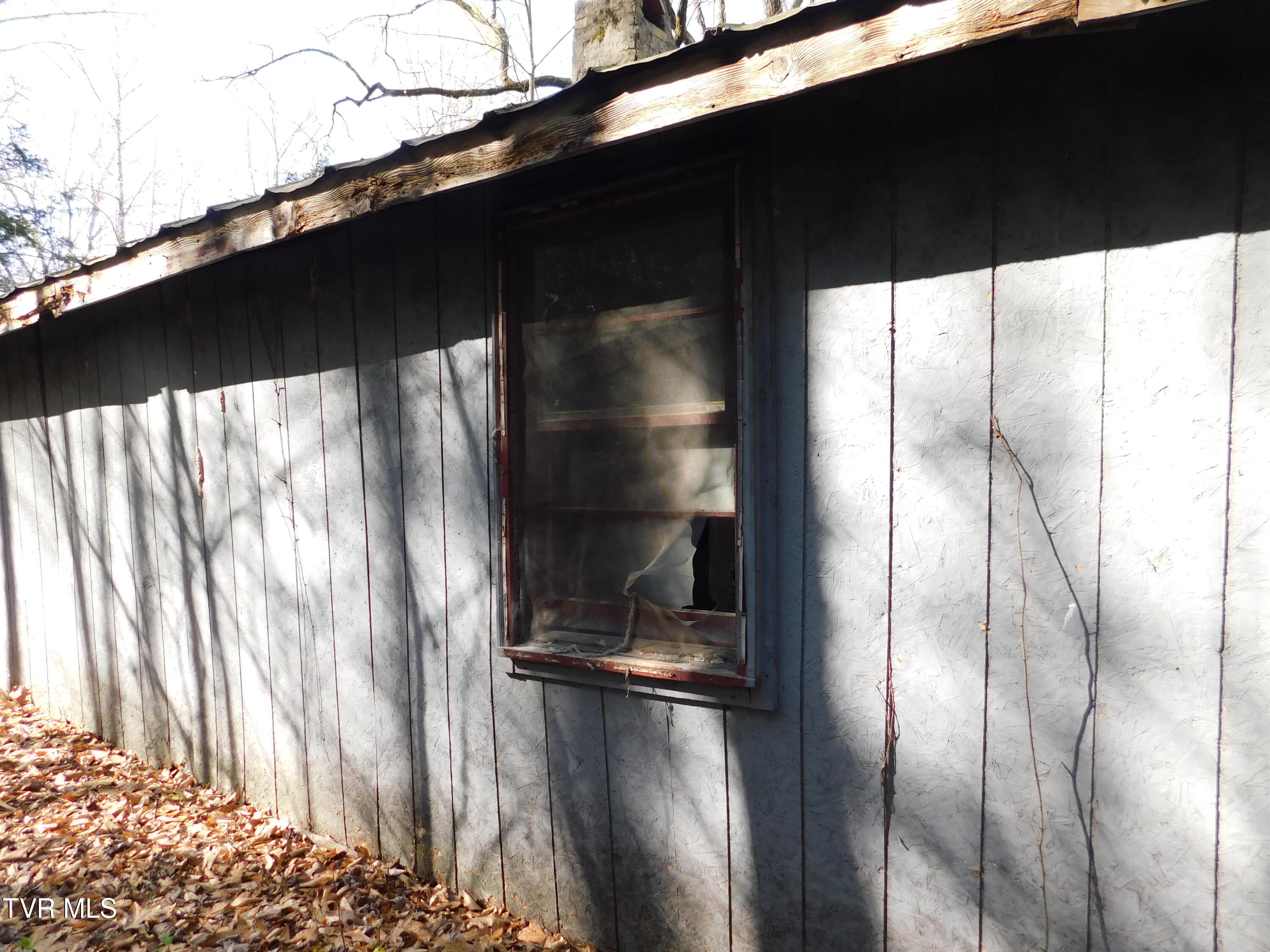 4400 Big Hill Road Property Photo 13