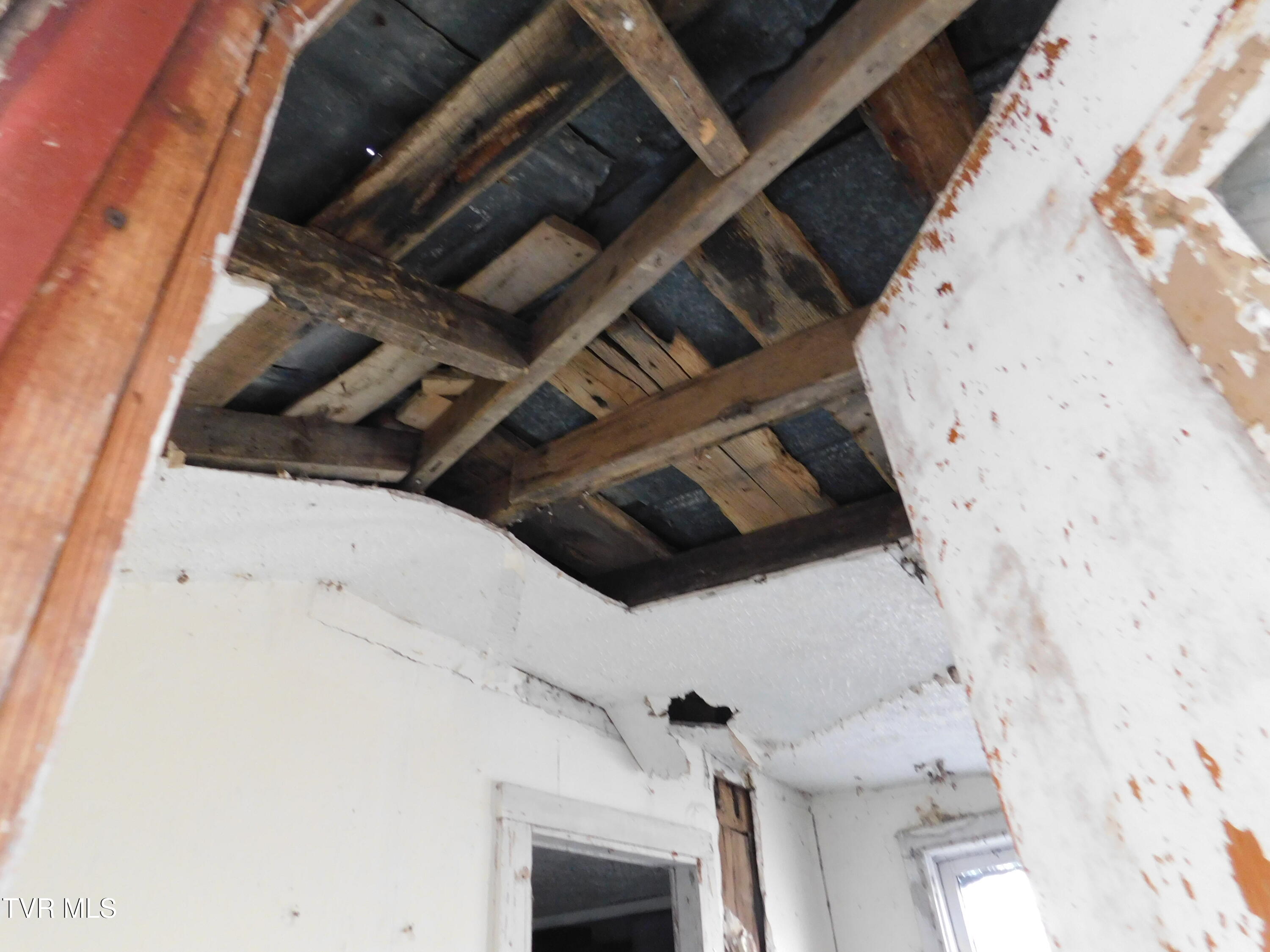 4400 Big Hill Road Property Photo 15