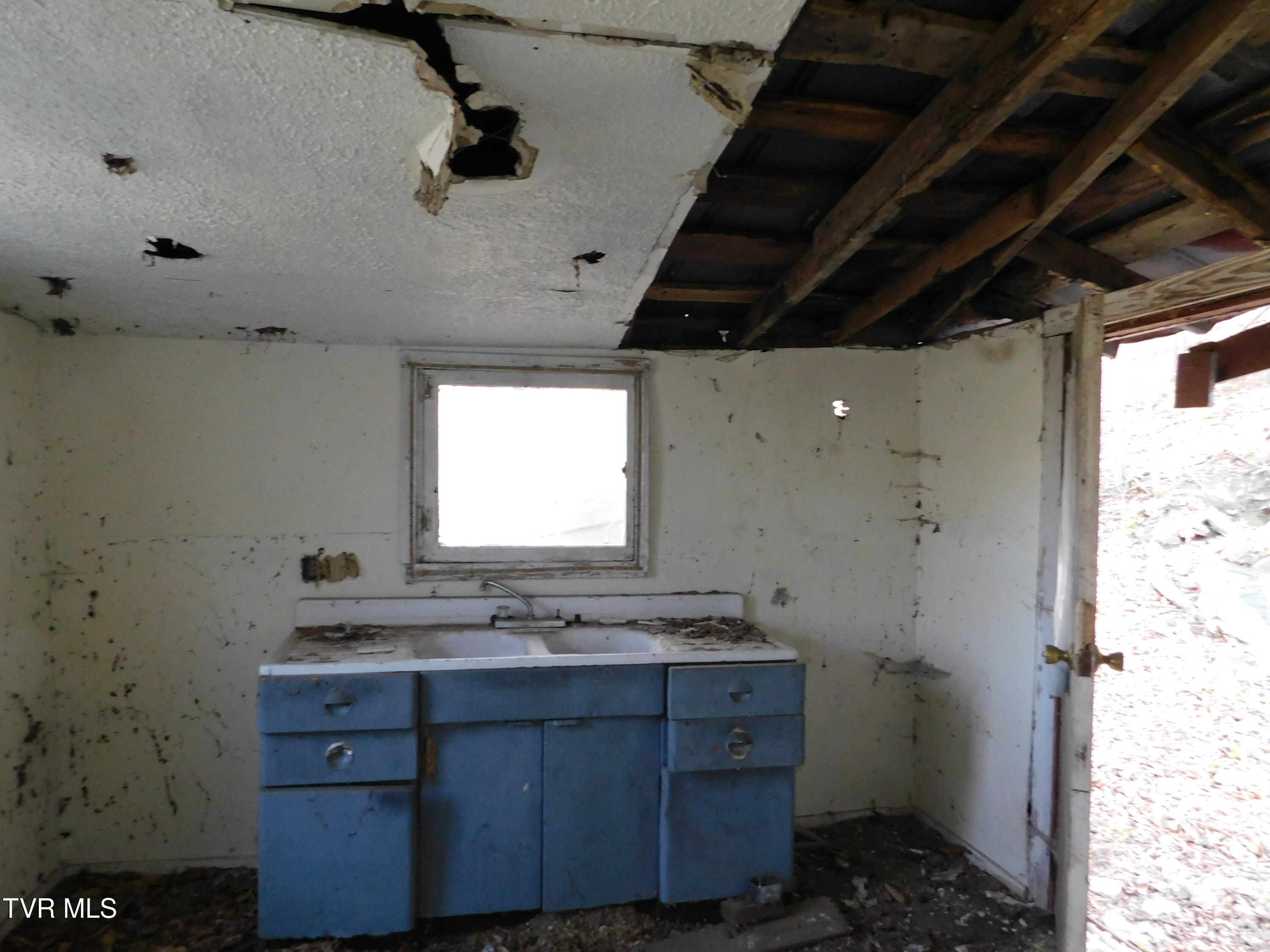 4400 Big Hill Road Property Photo 16