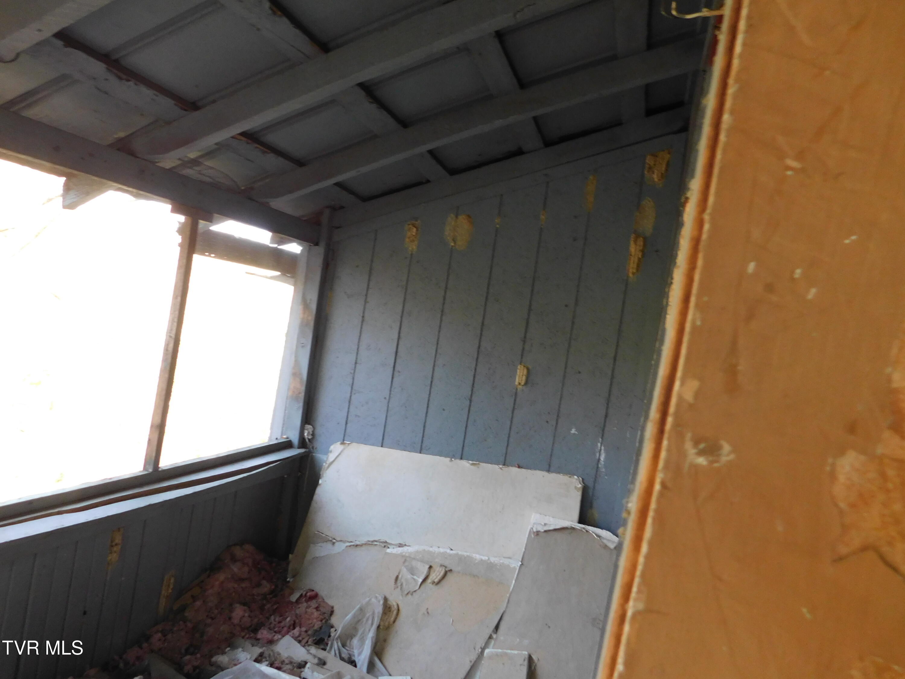 4400 Big Hill Road Property Photo 23