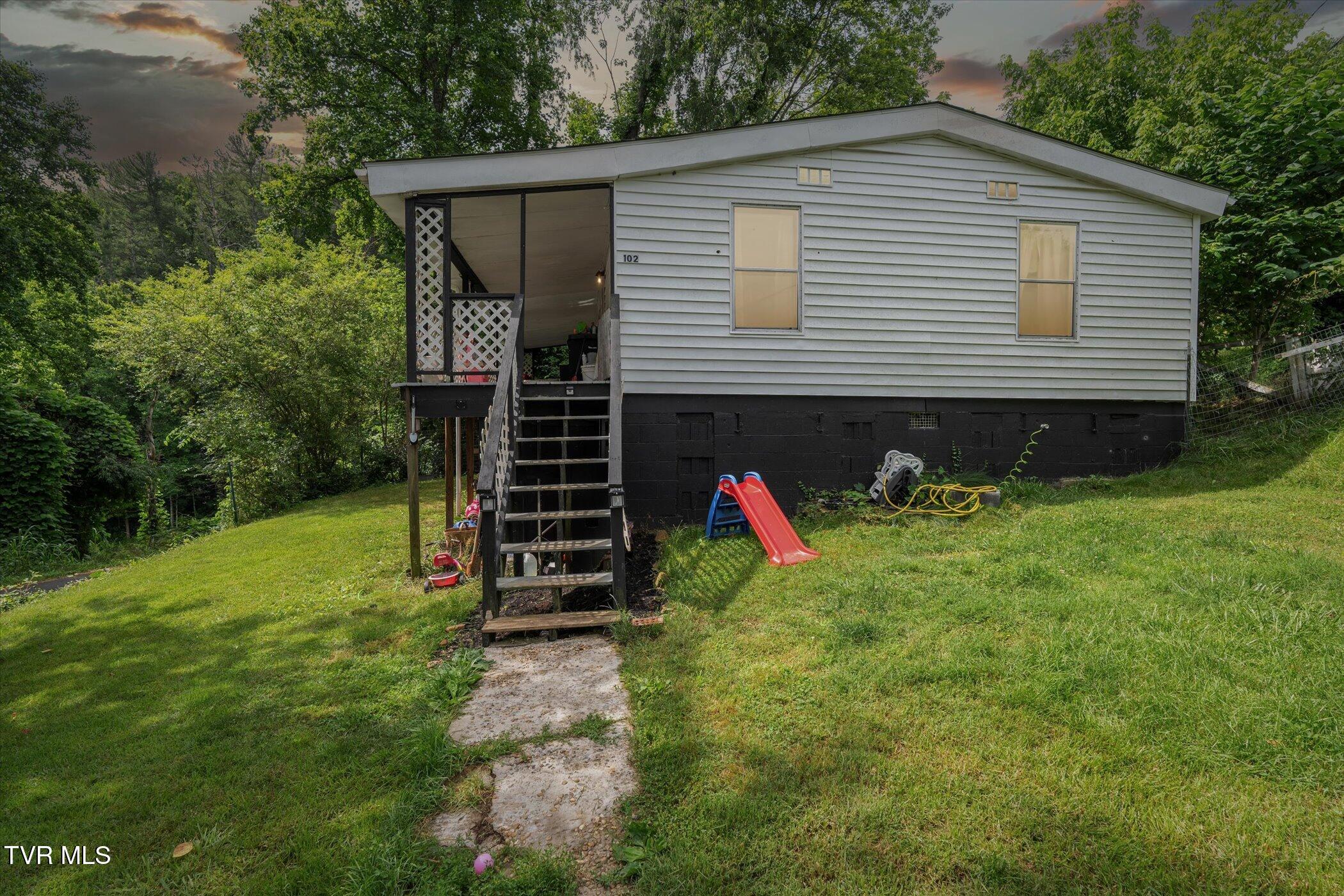 102 Tolley Lane Property Photo 1