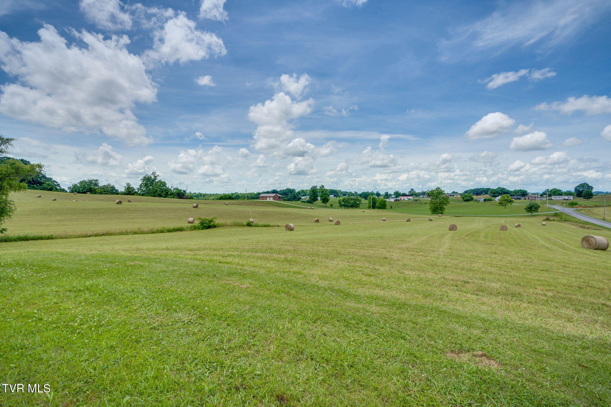 672 Treadway Trail Property Photo 1