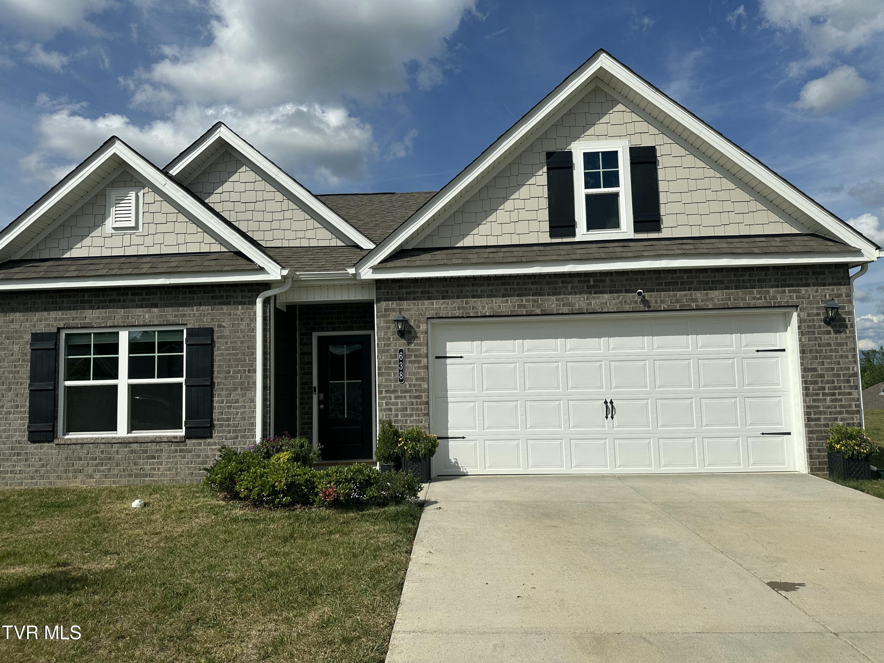 638 Sedgewick Way Property Photo 1