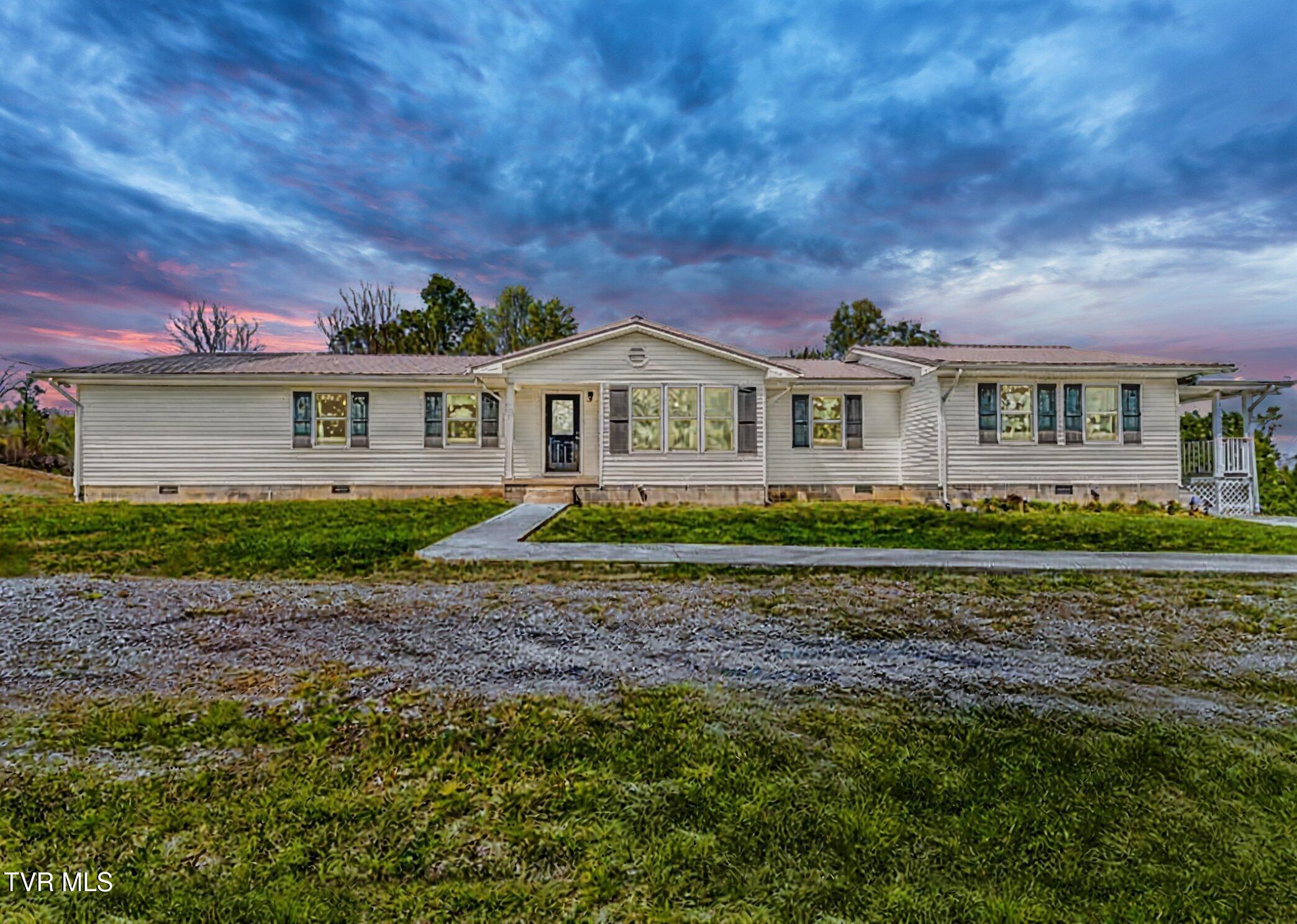 338 County Line Road Property Photo 1