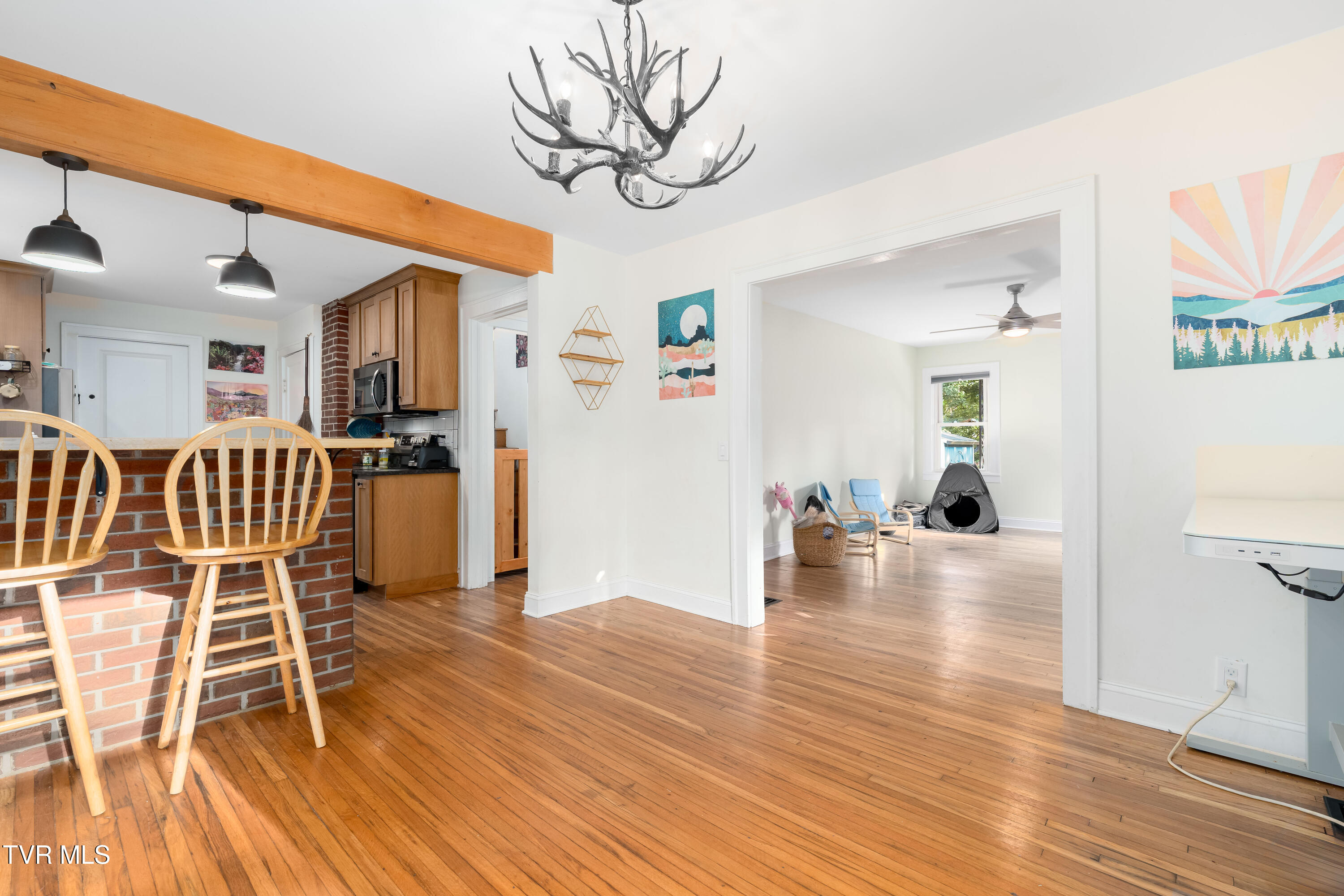 461 South Shady Avenue Property Photo 16