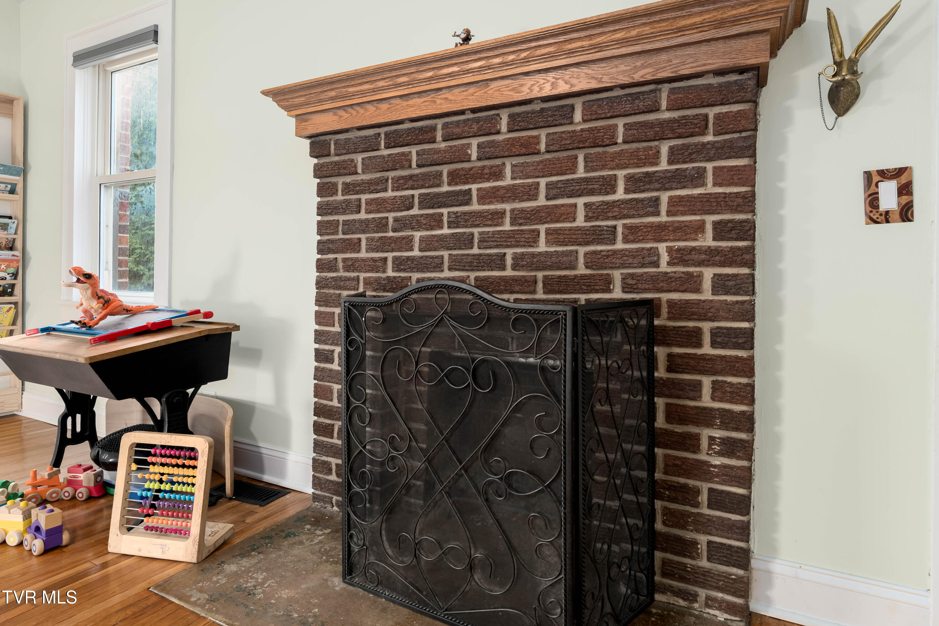 461 South Shady Avenue Property Photo 17