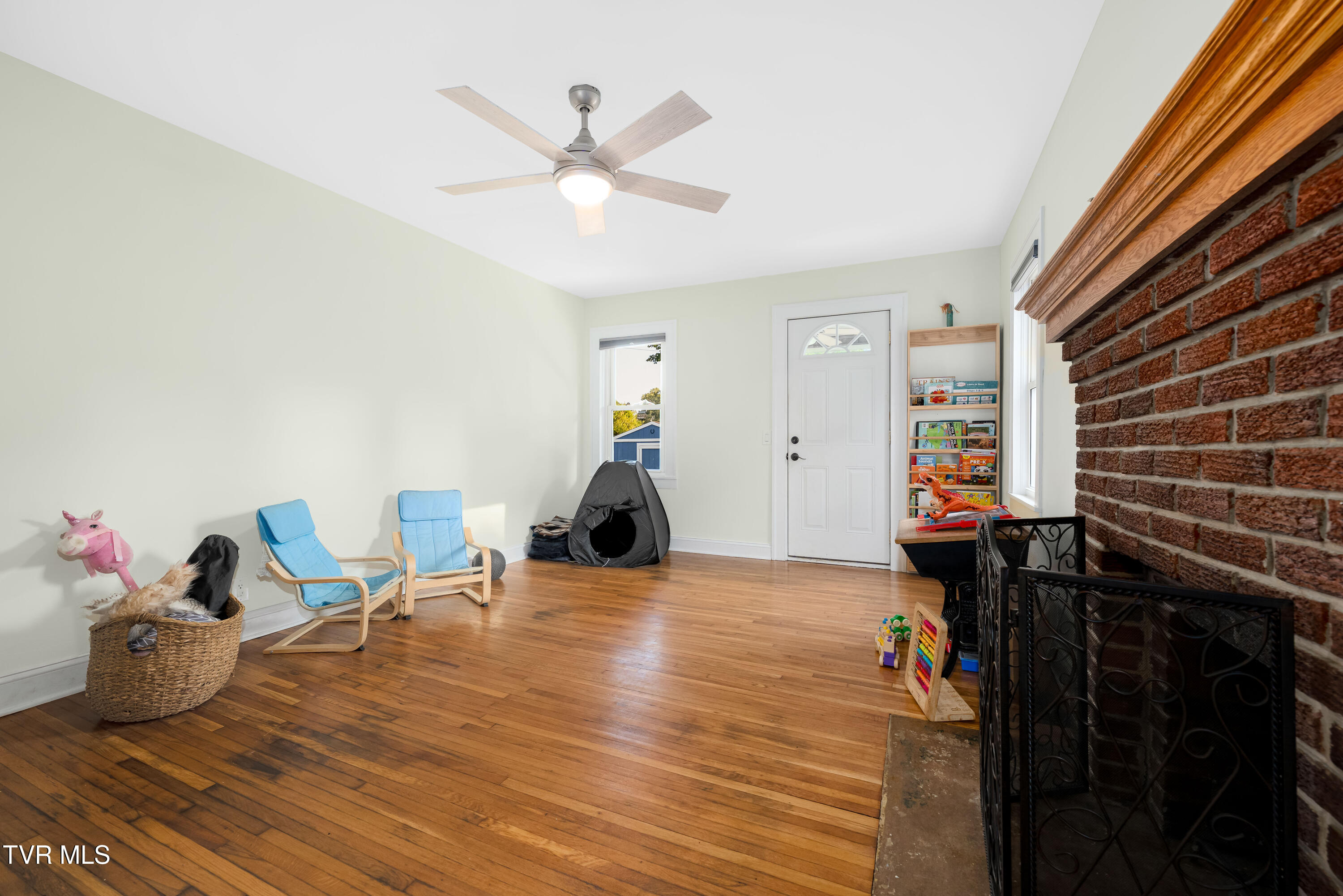 461 South Shady Avenue Property Photo 19