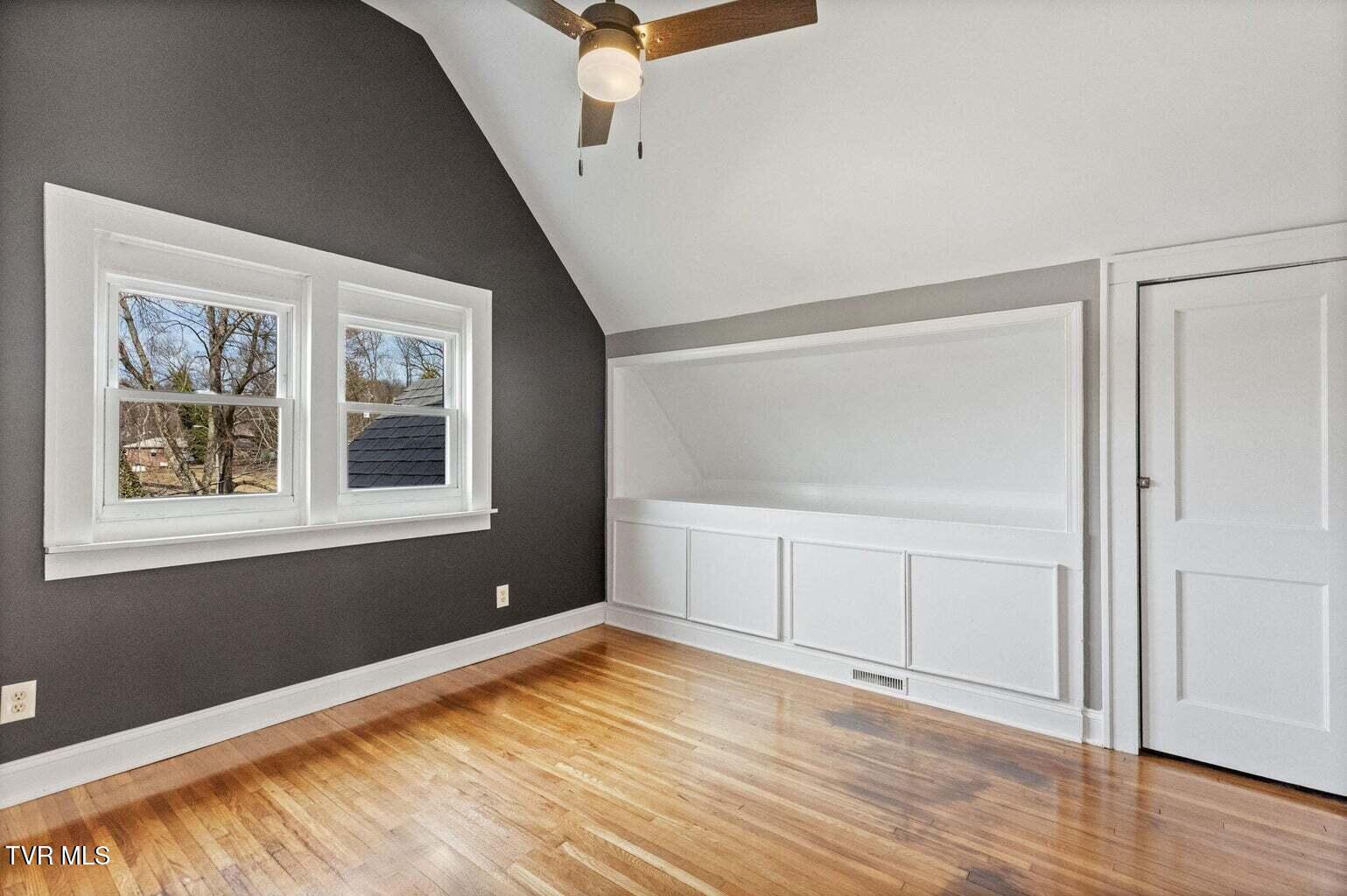 461 South Shady Avenue Property Photo 28