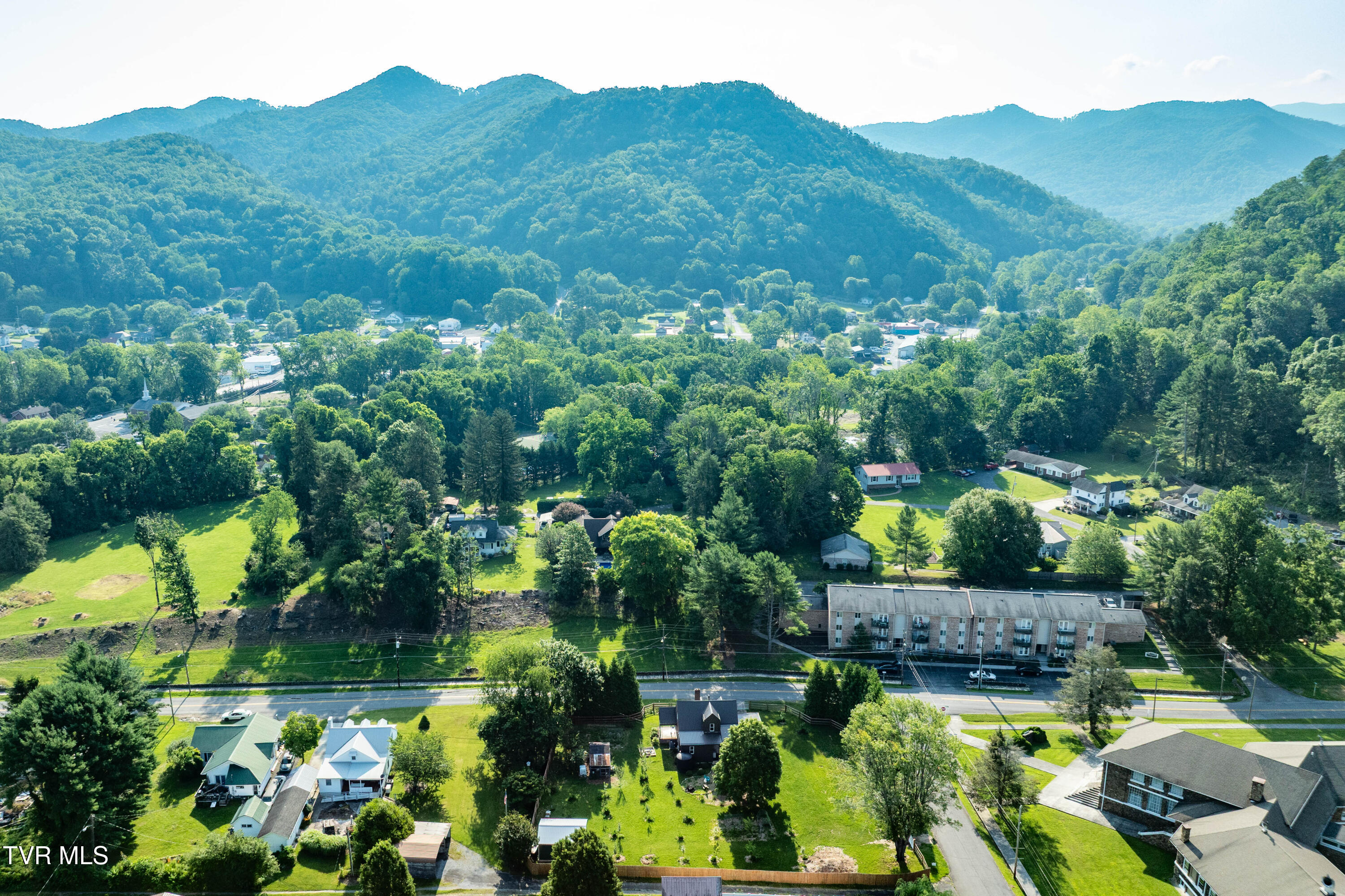 461 South Shady Avenue Property Photo 38