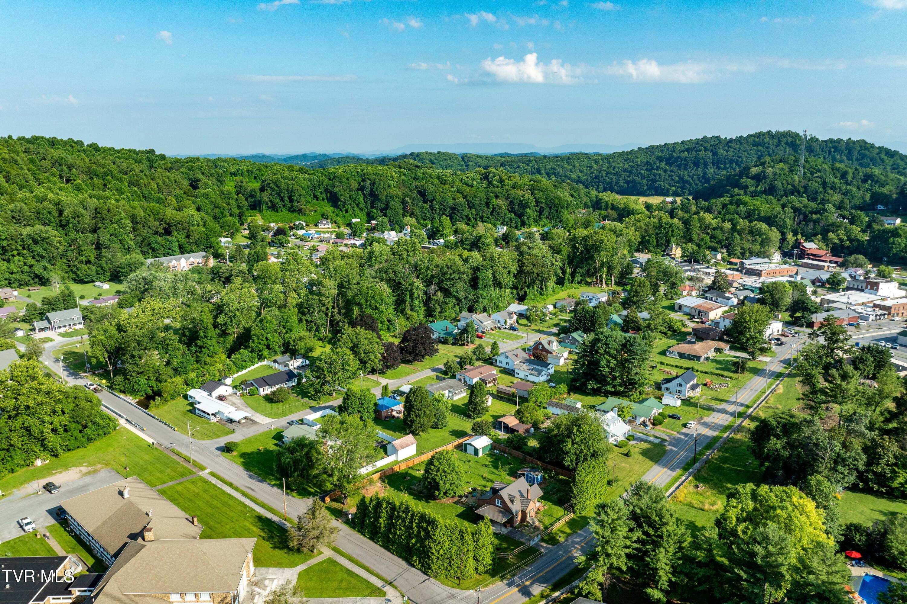 461 South Shady Avenue Property Photo 41