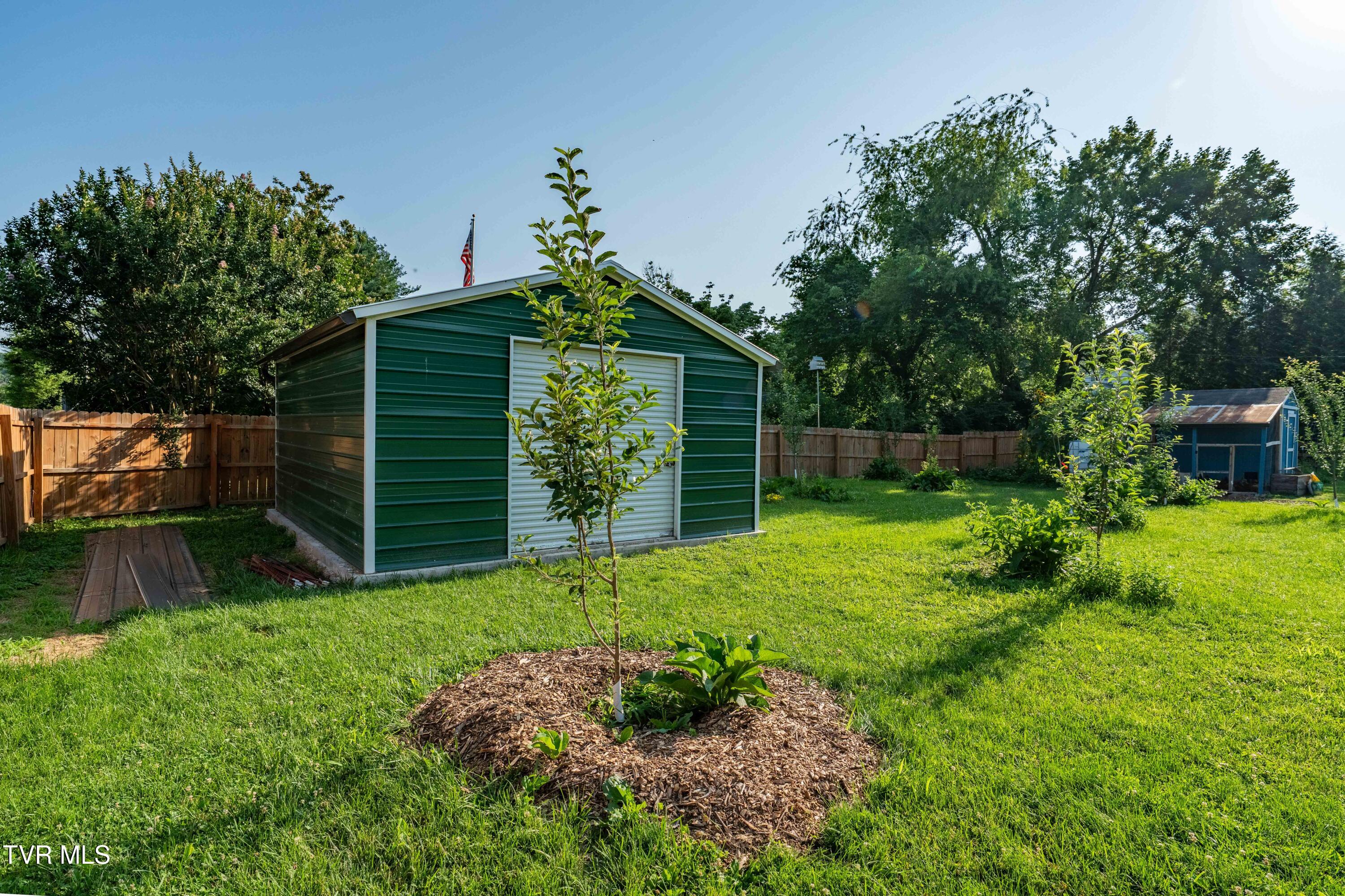 461 South Shady Avenue Property Photo 64