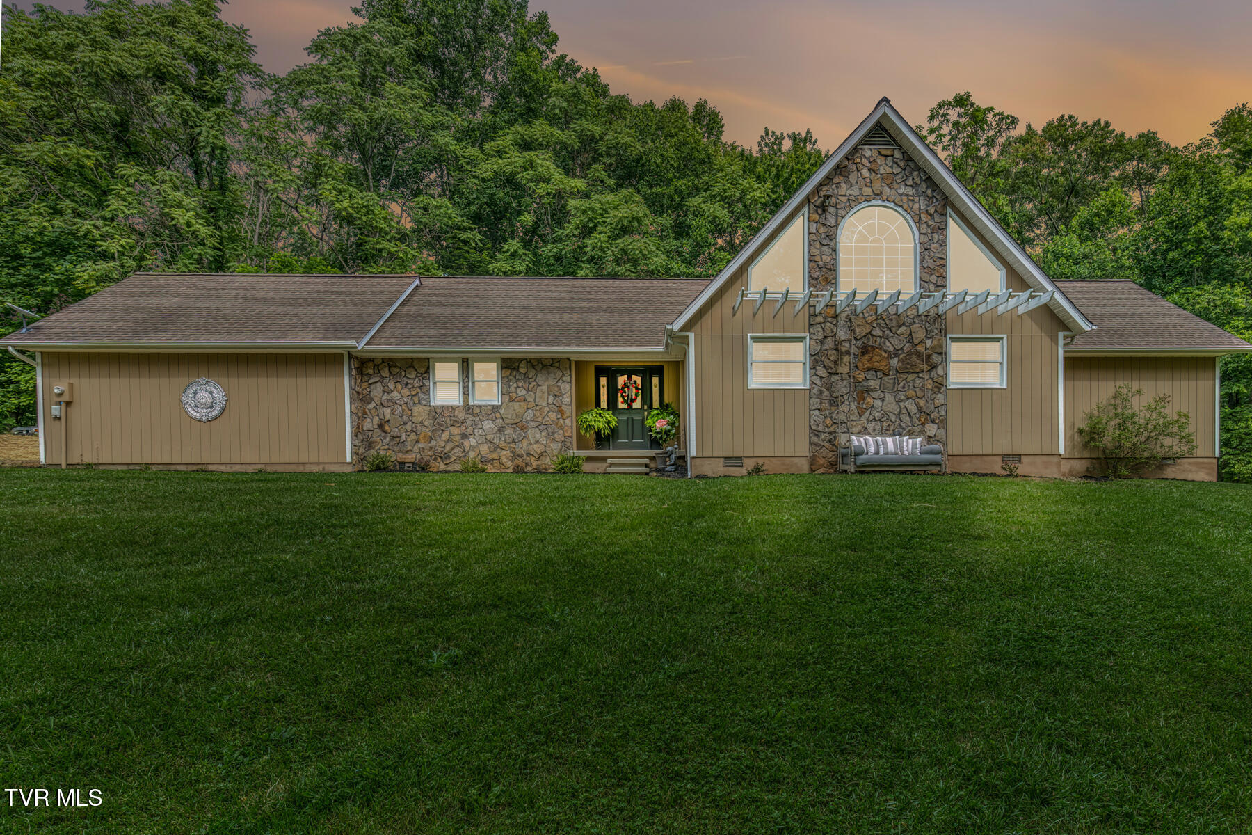 128 Tanner Drive Property Photo